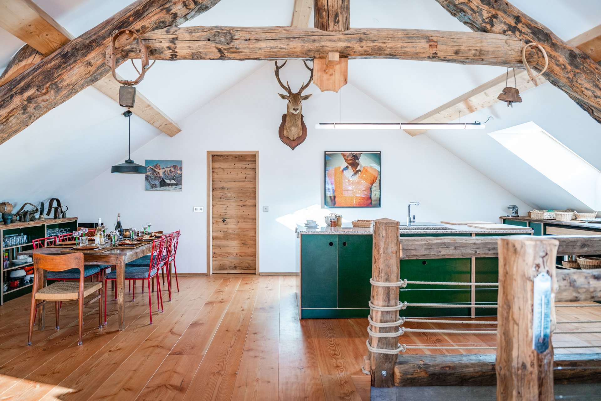 GoSerreChevalier_La Ferme du Voyageur_Living_Room_14.jpg