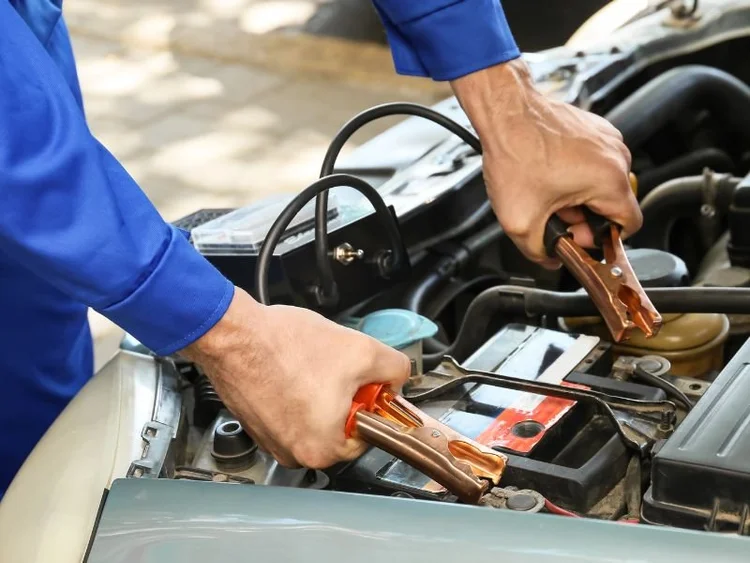 Battery Boost Service Markham, Ontario | Sparky X