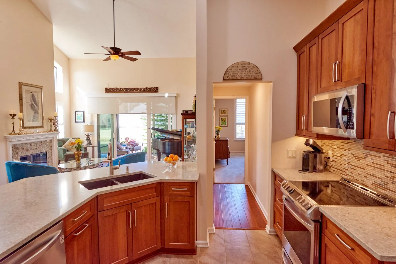 Loggerhead Dr 81 1350.jpg