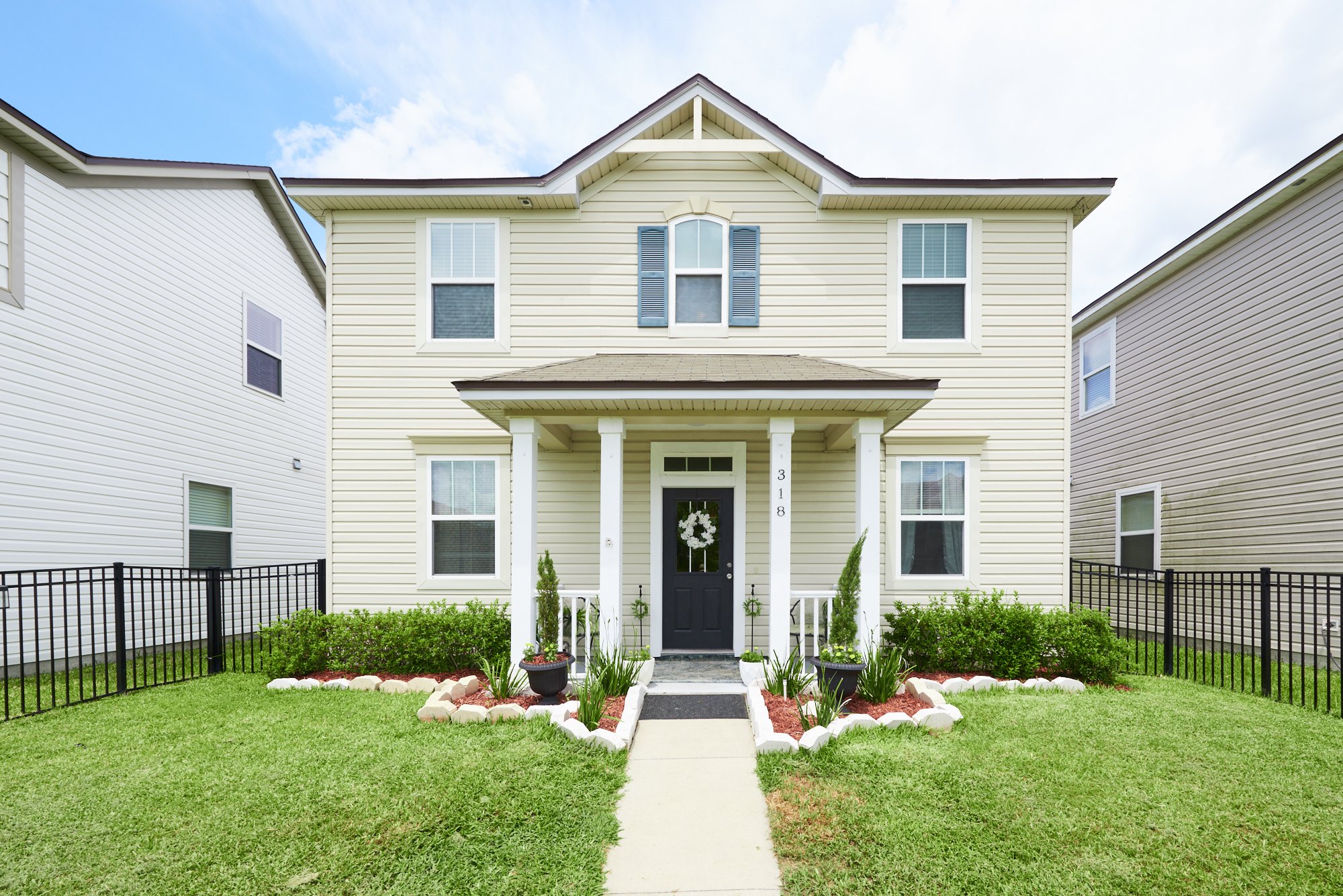 Vineyard Lane 71 2k.jpg