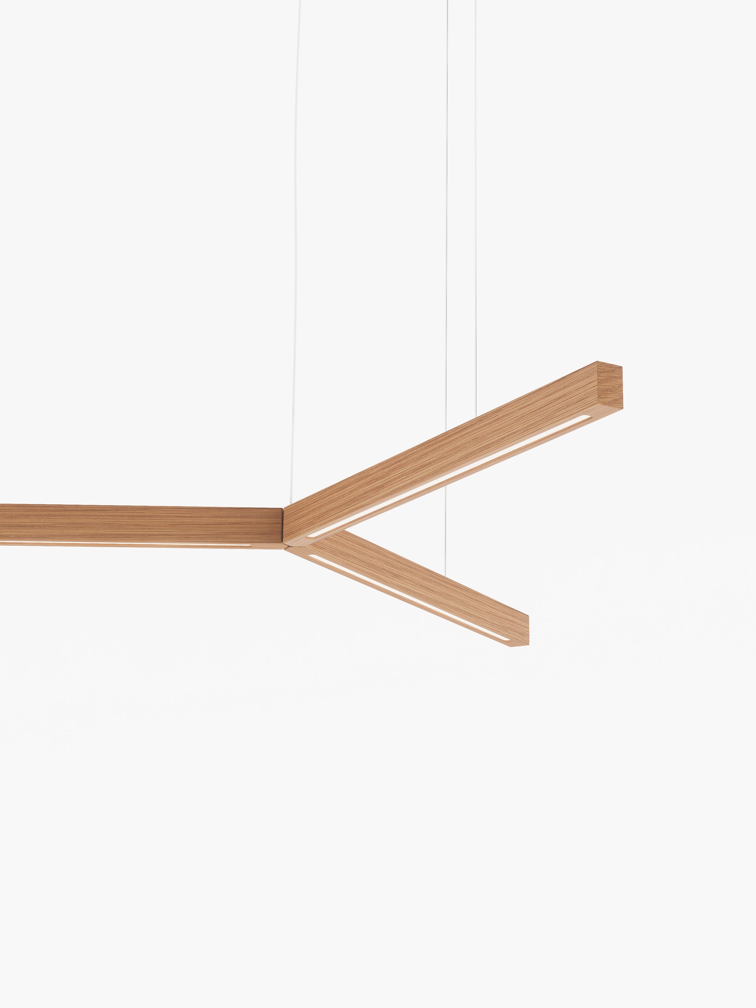 LW-EB-X3_Spec-Render_3x4-Cropped.jpg
