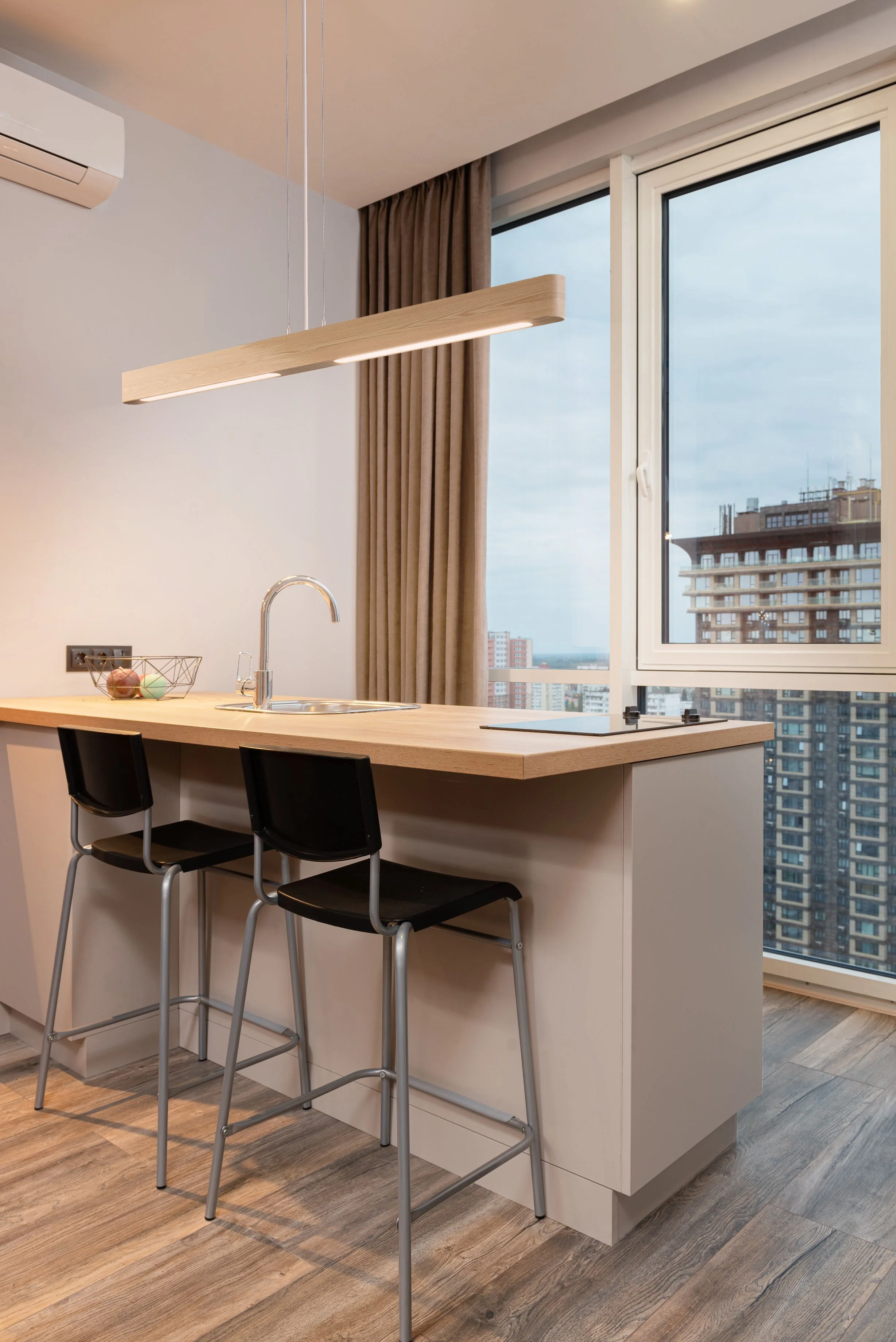 LW-T8_Kitchen-Island.jpg