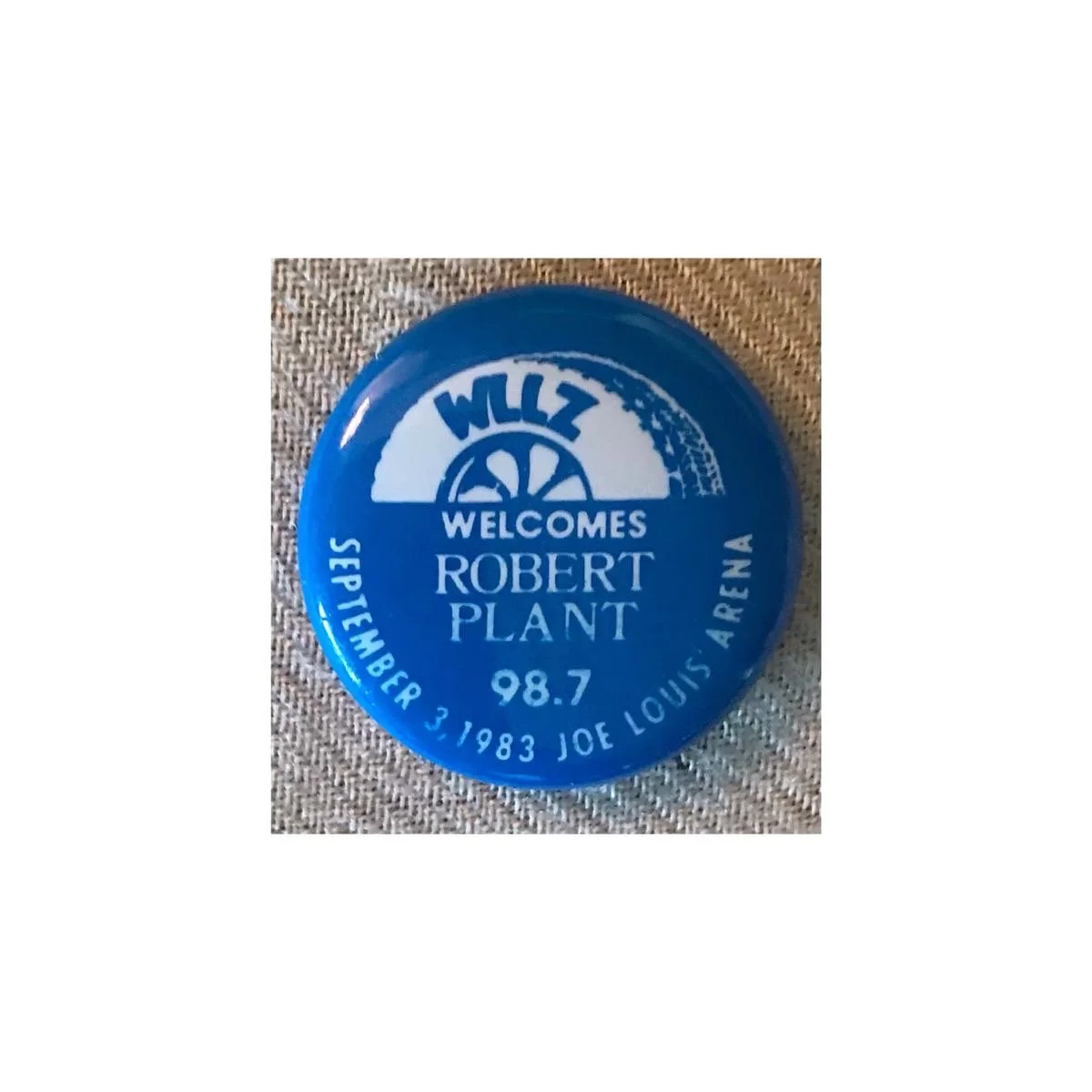 09/08/83 - Radio WLLZ button at Joe Louis Arena, Detroit MI