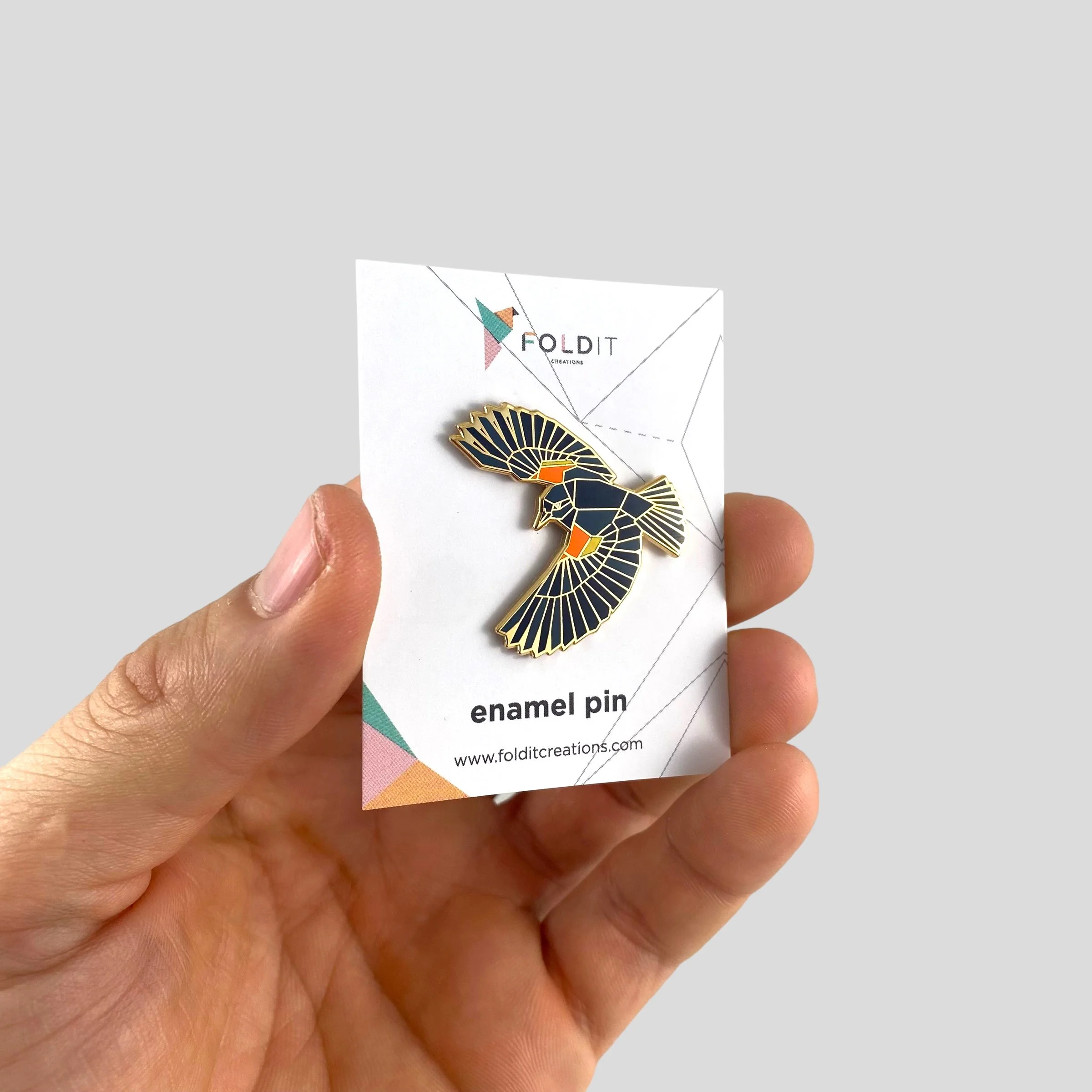 Red-winged blackbird enamel pin