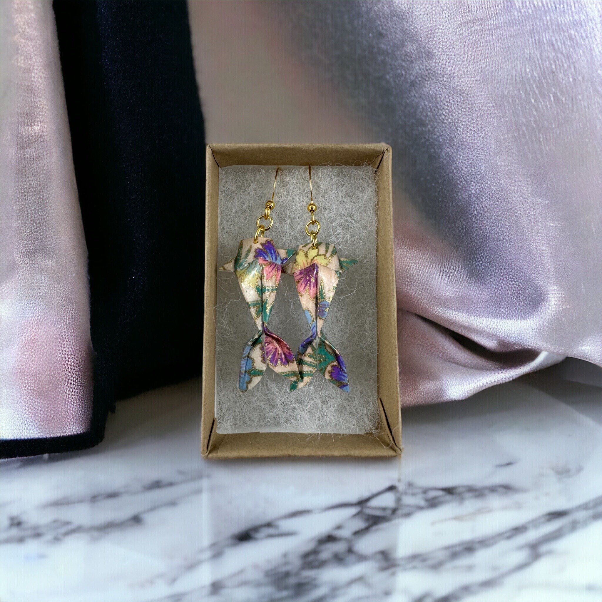 https://i.etsystatic.com/5273699/r/il/576802/5715462515/il_fullxfull.5715462515_klgf.jpg