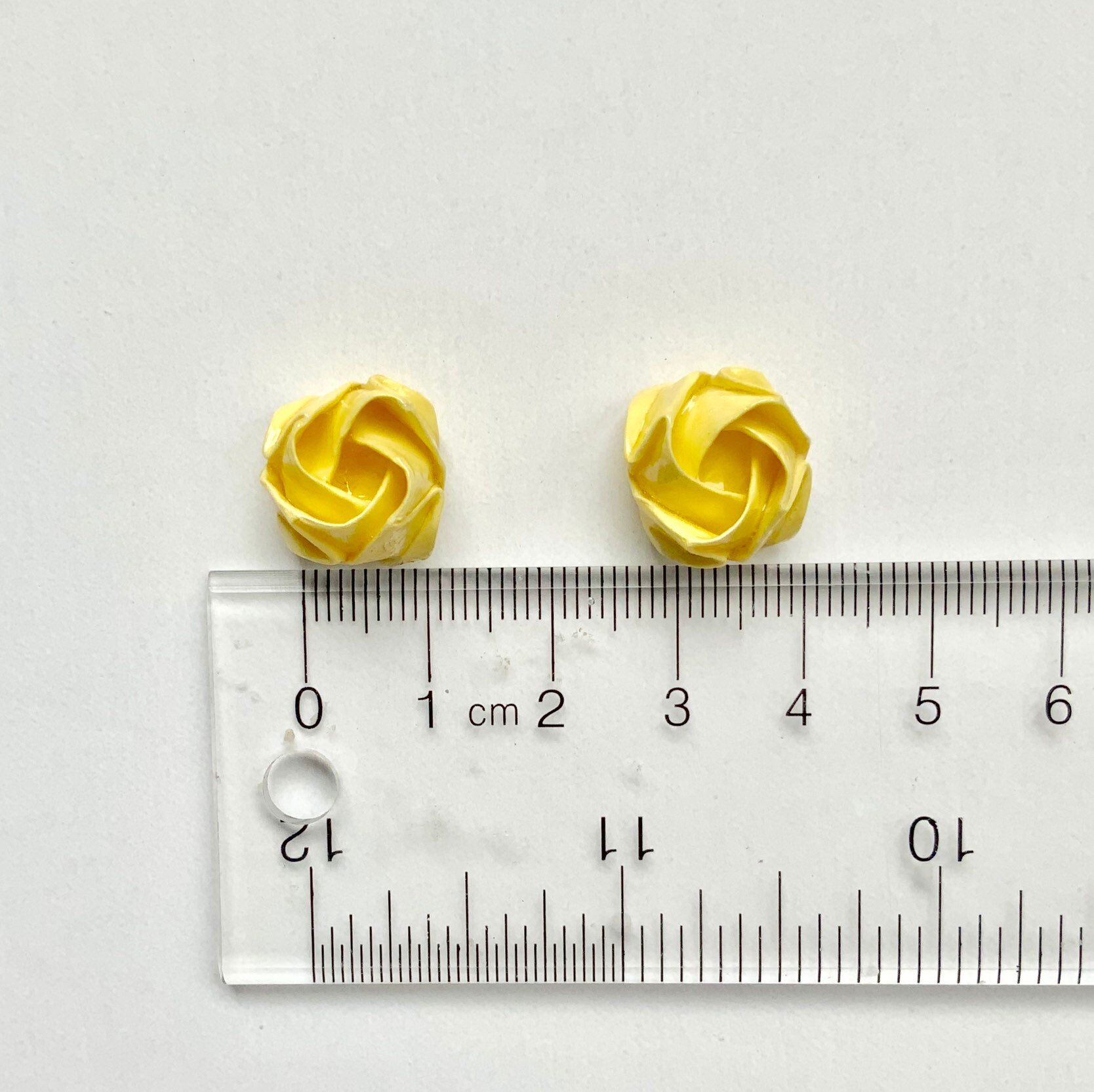 https://i.etsystatic.com/5273699/r/il/77695e/2027513598/il_fullxfull.2027513598_4ym6.jpg