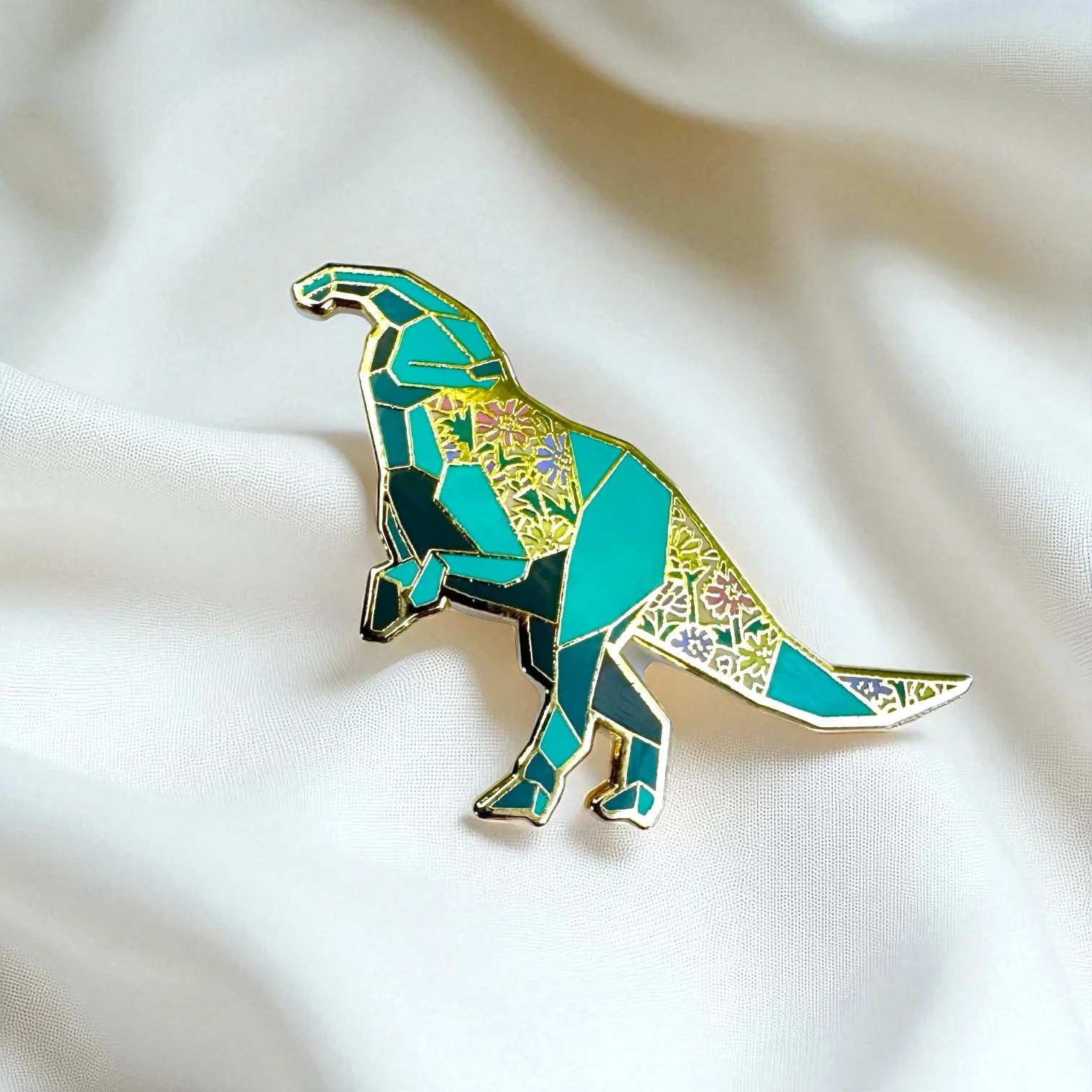 Parasaurolophus-Dinosaur-Hard-Enamel-Pin-8.jpg
