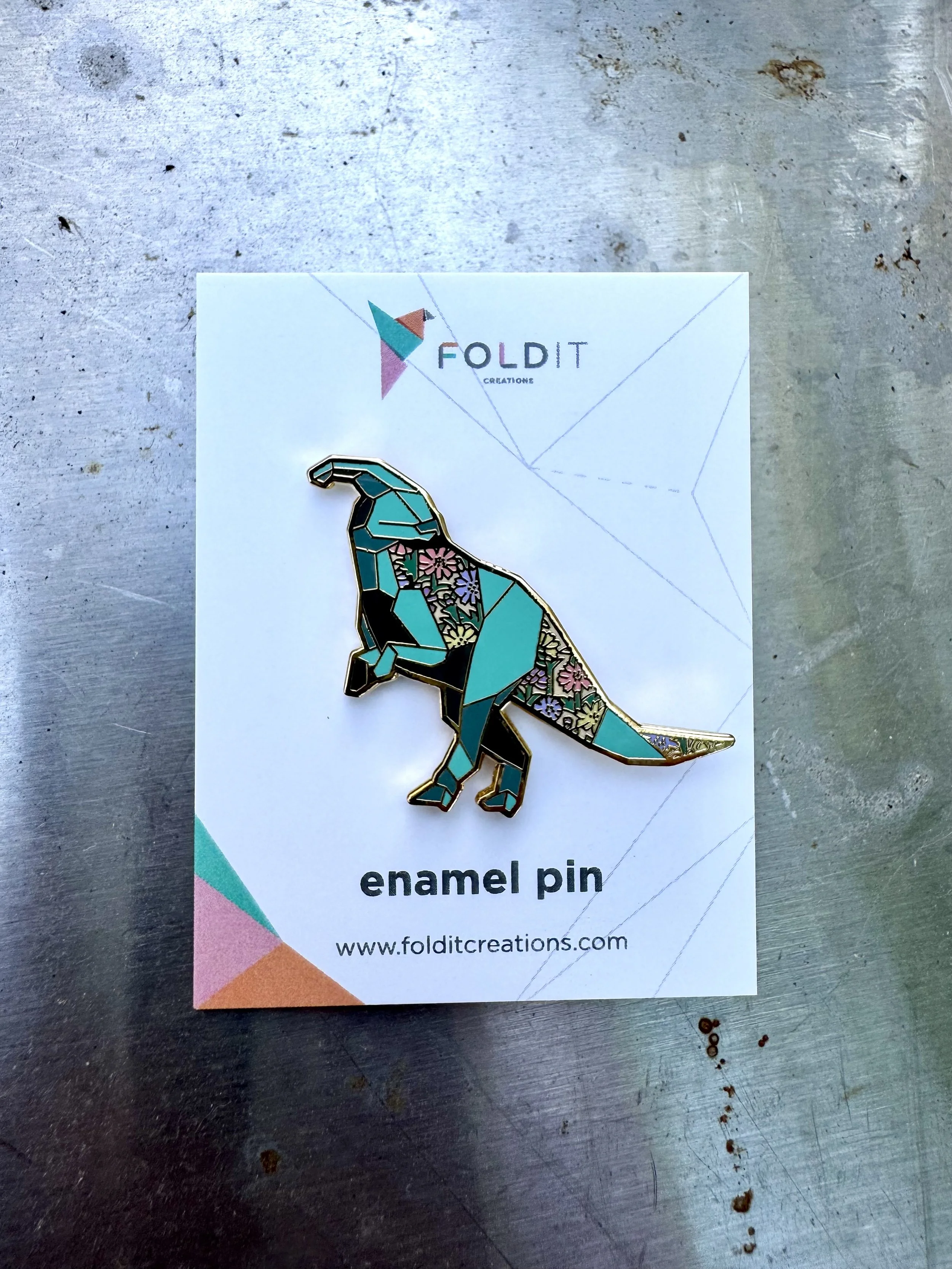 Parasaurolophus-Dinosaur-Hard-Enamel-Pin.jpeg