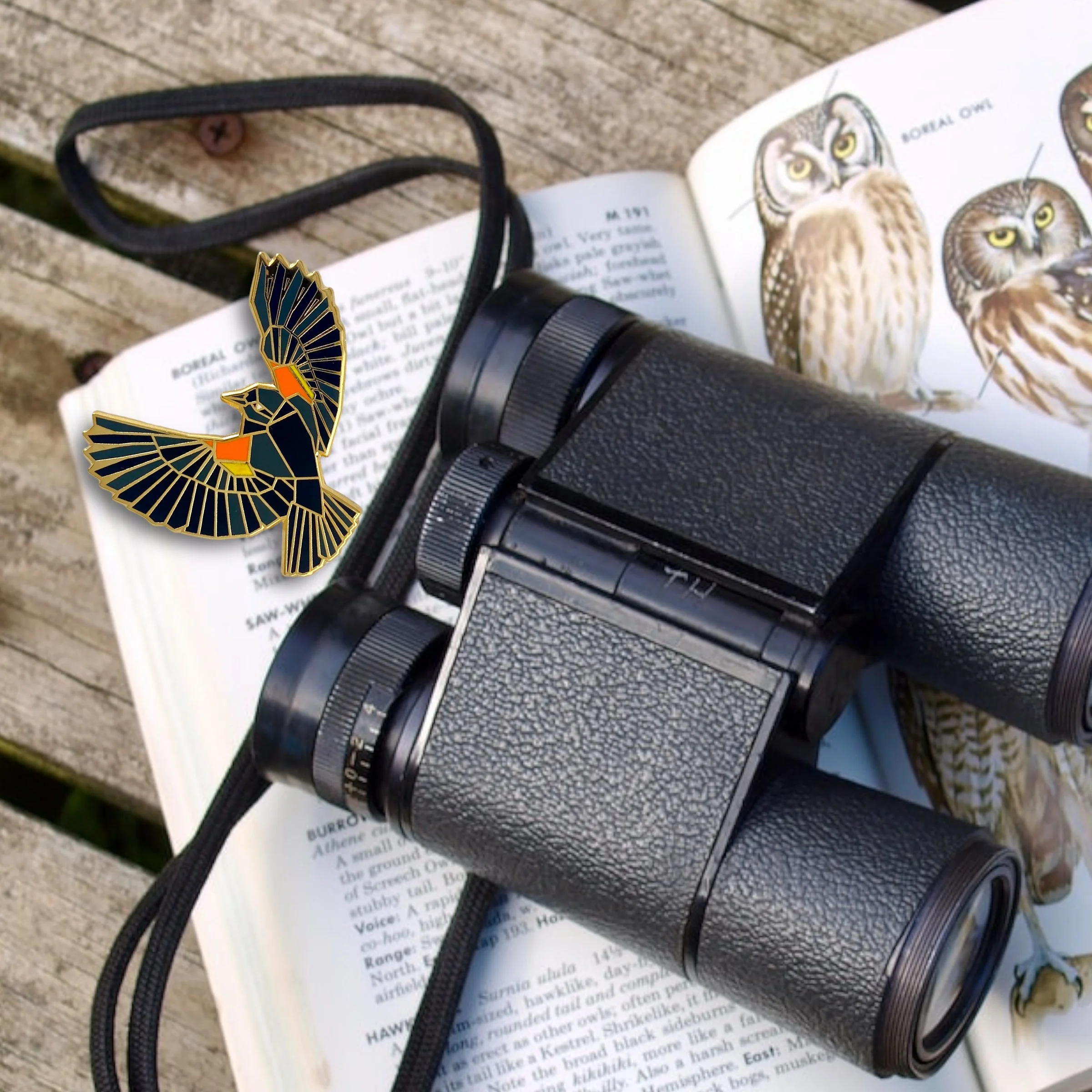 red-wingged blackbird enamel pin