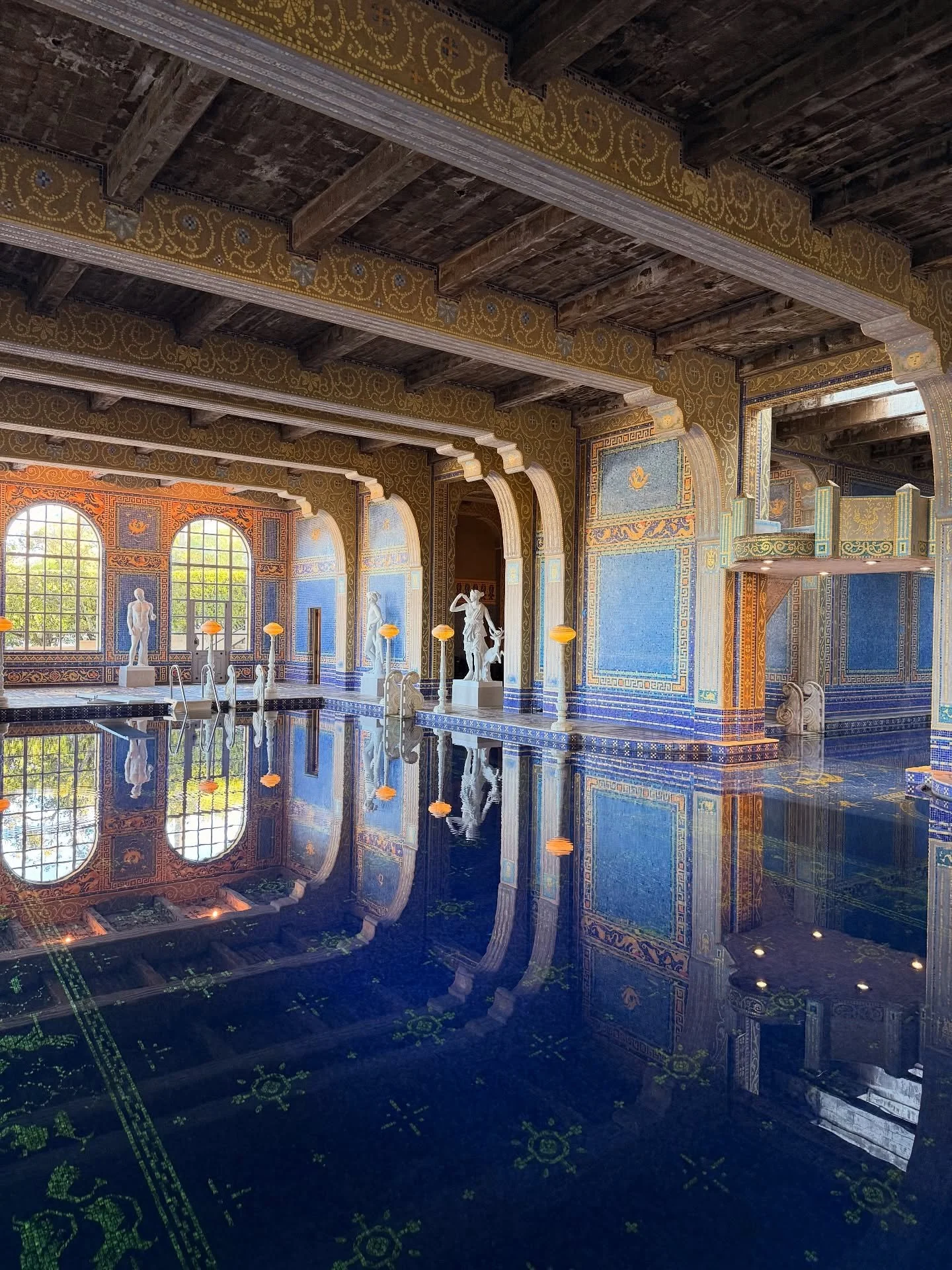 First visit to incredible Hearst Castle - if you&rsquo;ve been you know it won&rsquo;t be the last.  I have four more tours to do 😝