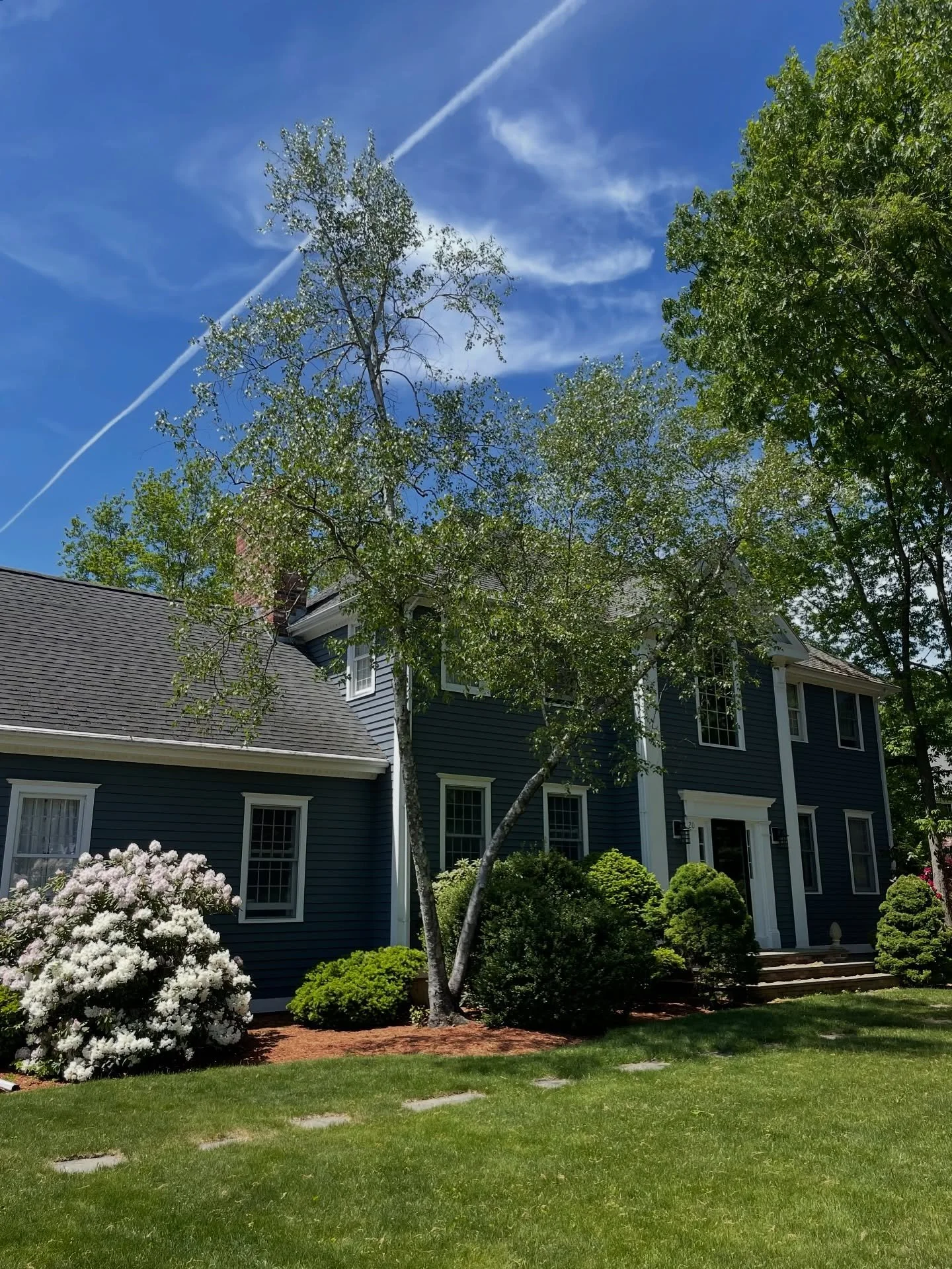 So manyyy memories in our home&hellip; 

Summer pool days and nights with family and friends. Party after party. Birthday parties, graduation parties, the epic July 4th parties - one year even with horse back riding in the cul-de-sac! We hosted the f