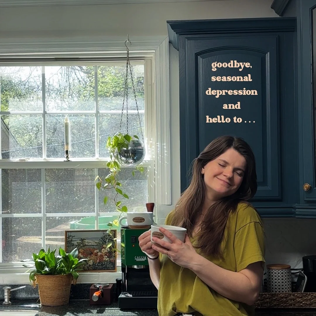 Goodby winter, and hello SPRING 🌸💐🌷 my favorite time of the year is here &amp; I&rsquo;m trying to not get too excited bc I know we might have a few cold days left. 

BUT we&rsquo;ve had the most beautiful spring weather today. Flowers are popping