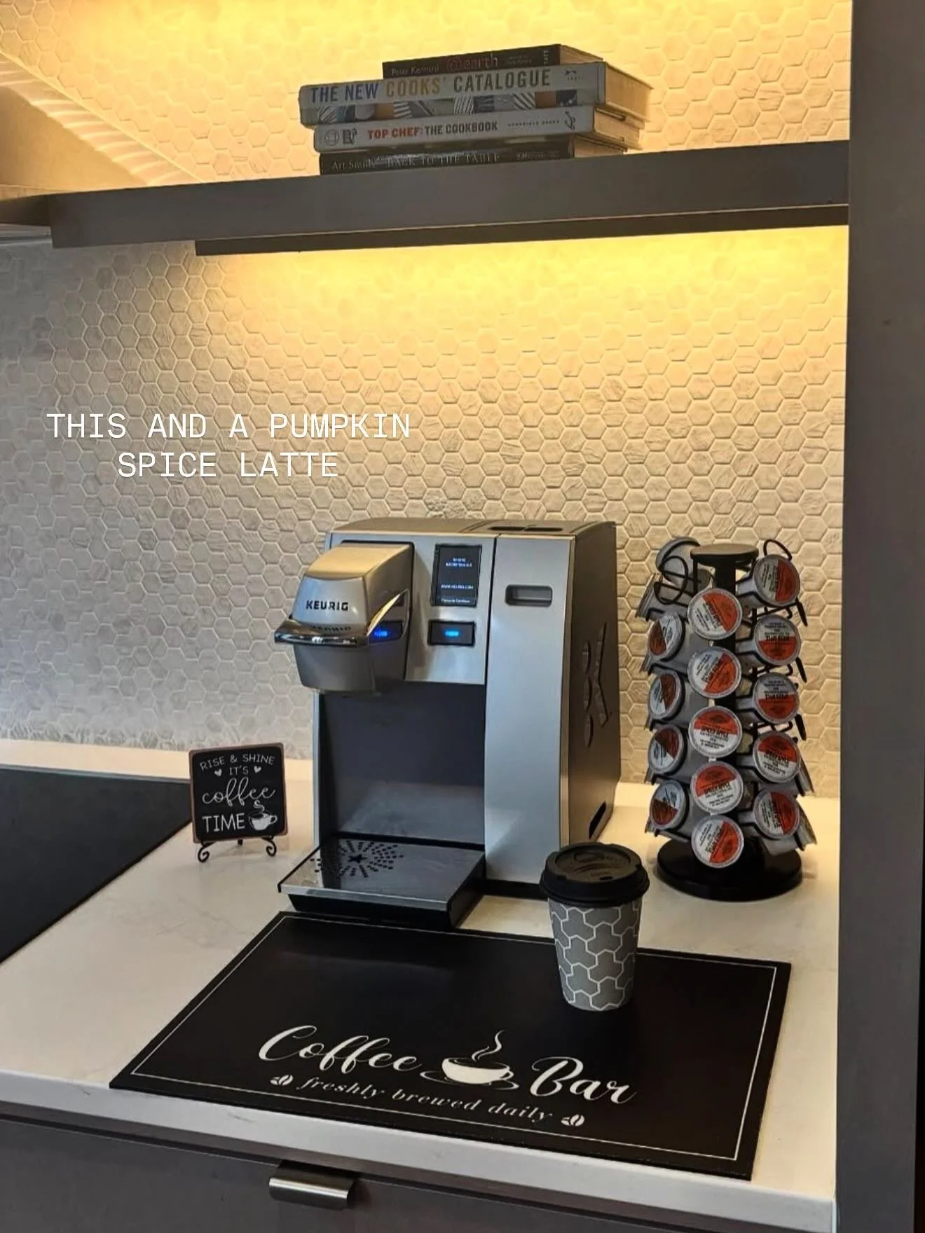 Crisp air, tea in hand, a book half-read, and nowhere to be but here.
What’s your ideal cozy Sunday? ✨👇
#CozySunday #SundayVibes #FallFeels #SlowLiving #WeekendMood