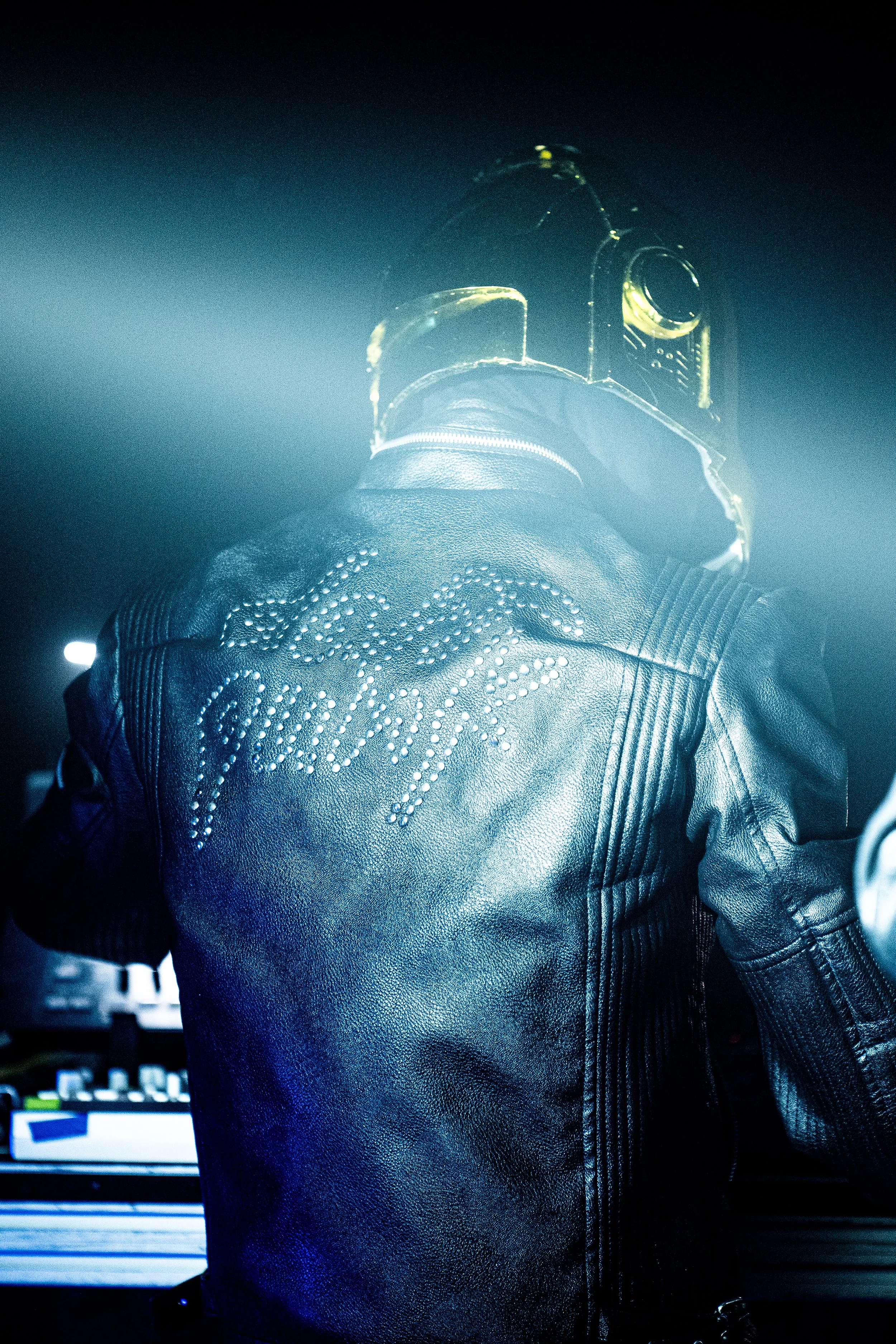 251128 Eterna Fest - Robot Rock Alive -4 LOW.jpg