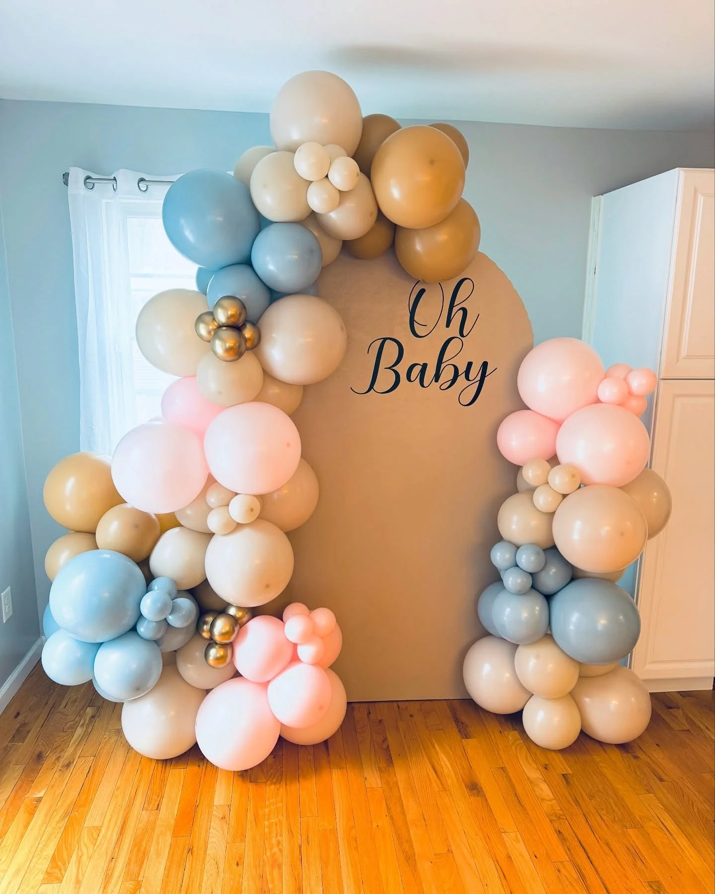 Oh Baby 💗💙

#genderreveal #ohbaby #balloonarch #archbackdrop #balloondecoration #balloondecor #balloonartist #balloonstylist #sempertex #tuftex #rocklandcounty #westchestercounty #bergencounty #mamaballoons