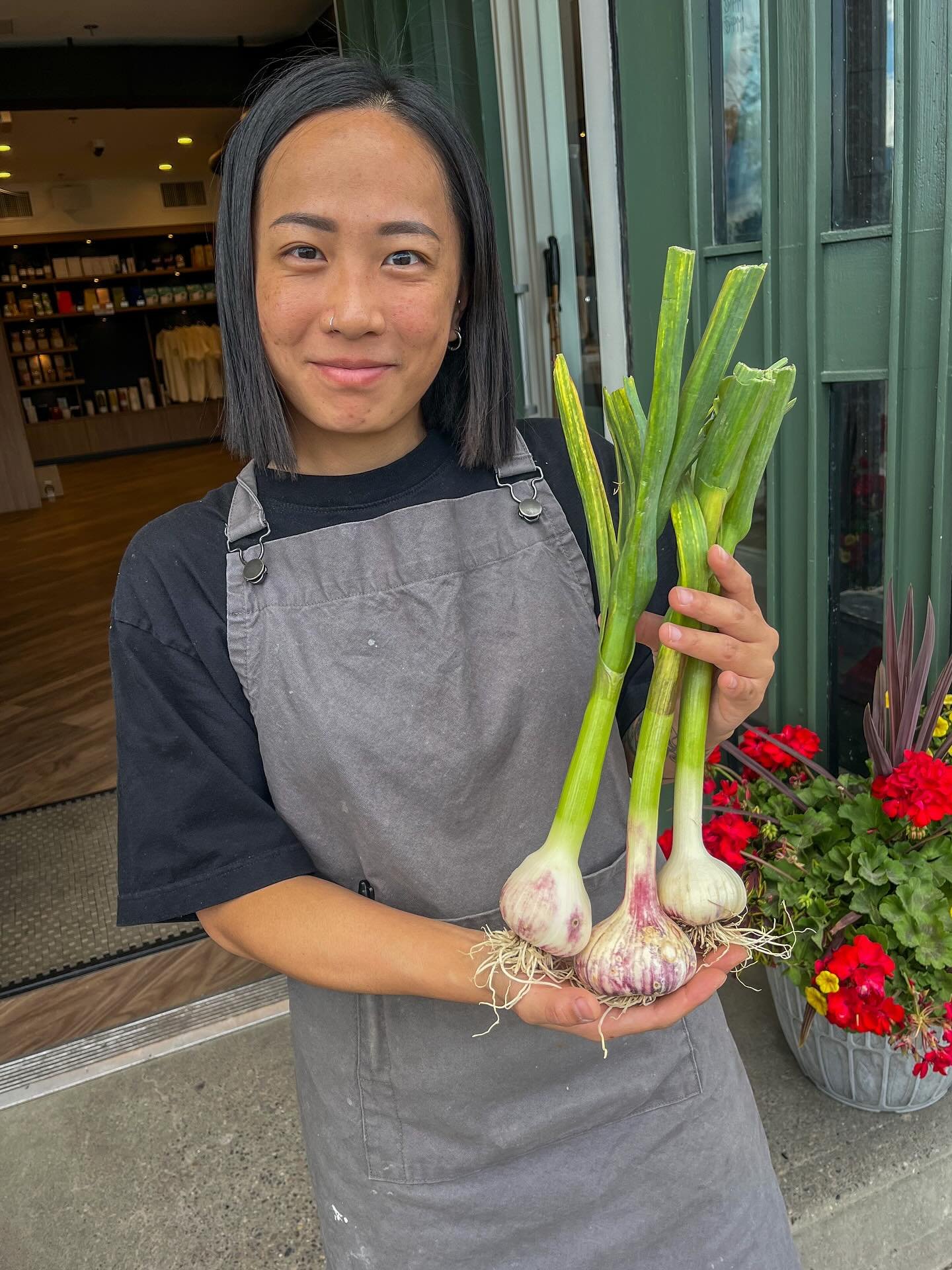 Few of the many fun new items in the market this week ! 
Fresh raspberries and garlic from @freshbcfruit .
Along with new cheeses and charcuterie meats. 
And of course , restock on all your favourite chocolates! 🍫 🍒
#ottoscache