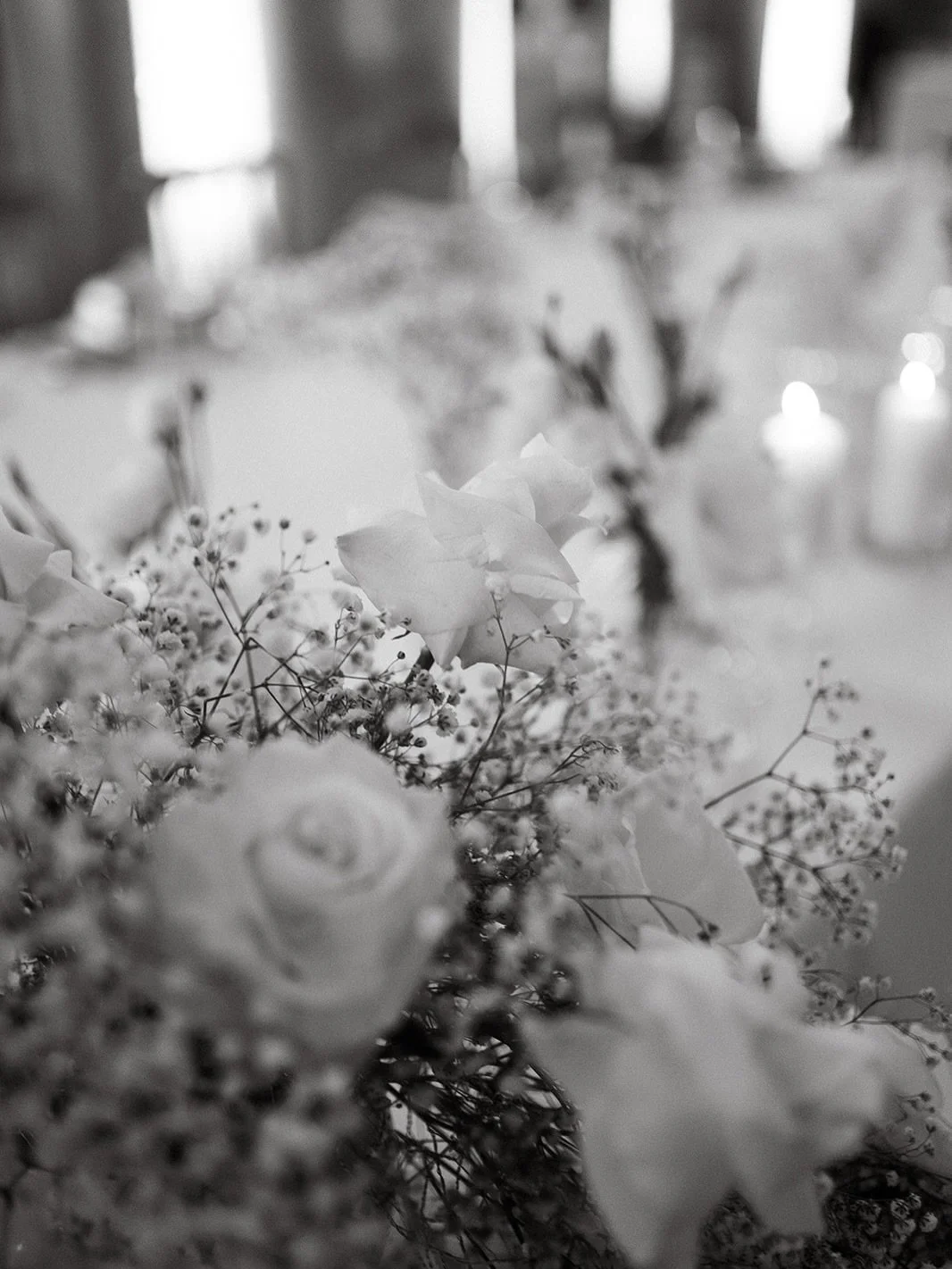 White. Soft. Romantic. Classic. 🤍

Floral decor: @flor.d.jana 
Location: @domhbpula 
Photographer: @indigoblu_weddings 
Coordinator: @eventus_weddingsandevents 

#whiteweddingflorals #whiteweddinginspo #ballroomweddinginspo #istriaweddingplanner #cr
