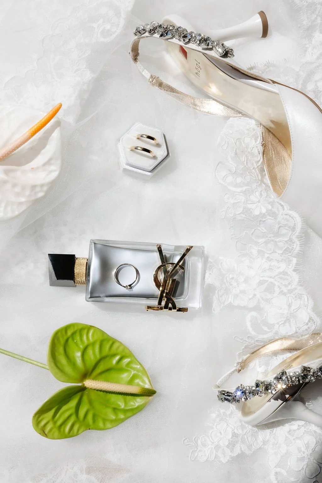 Wedding_Details_flatlay.jpg