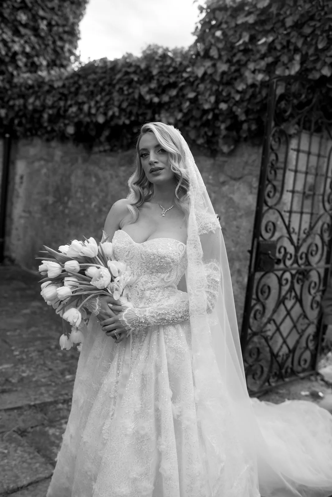 castle-belaj-bridal-portrait (2).jpg