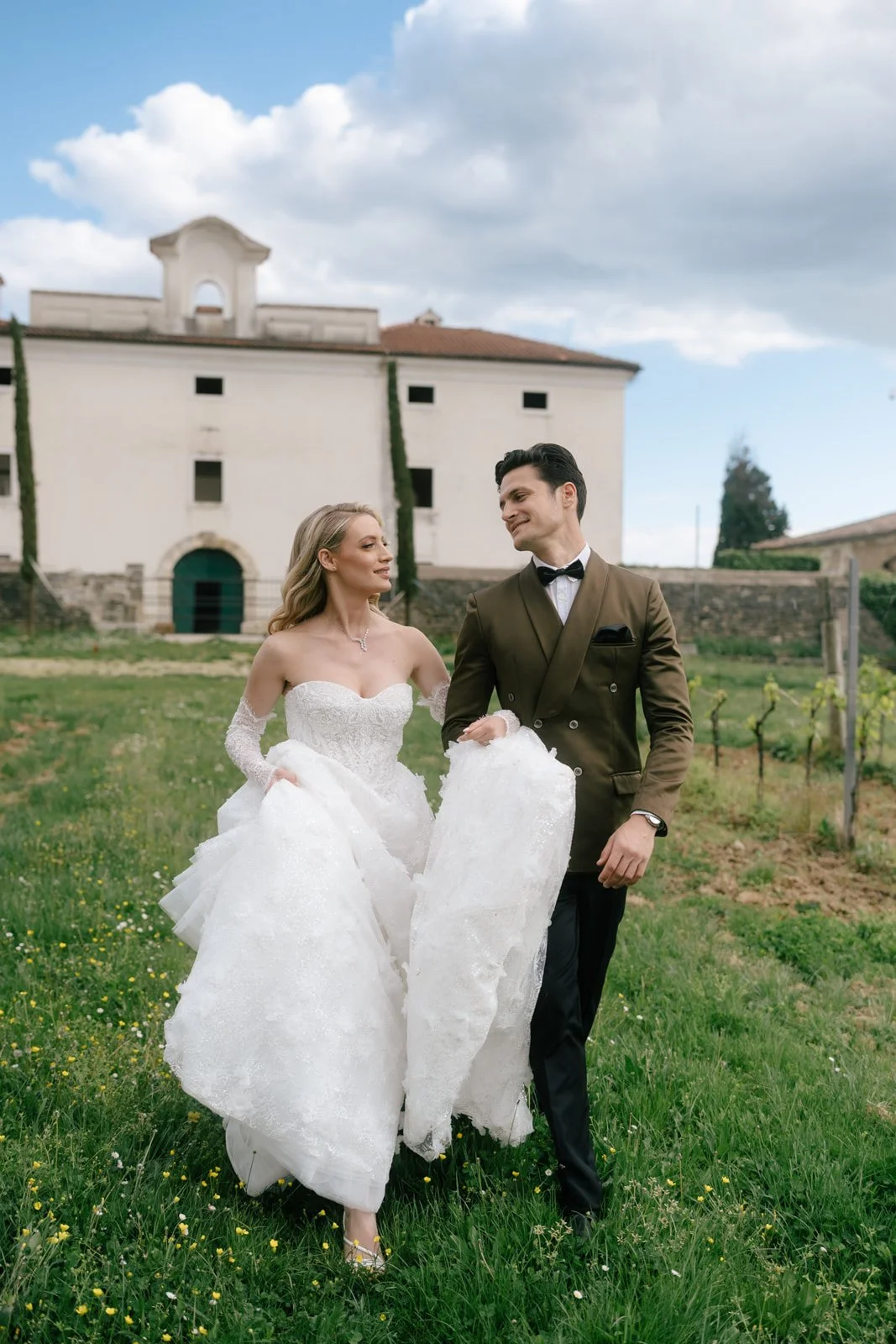 castle-belaj-wedding-couple-photos (13).jpg