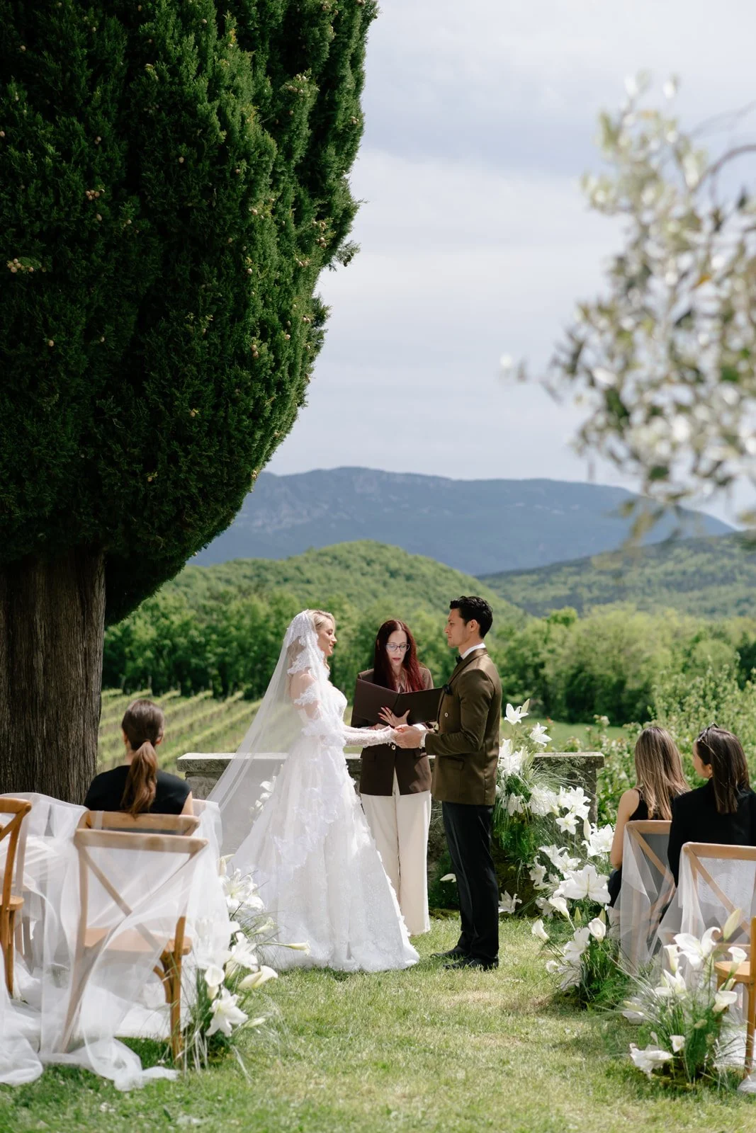 outdoor-wedding-ceremony-istria-castle-belaj (20).jpg