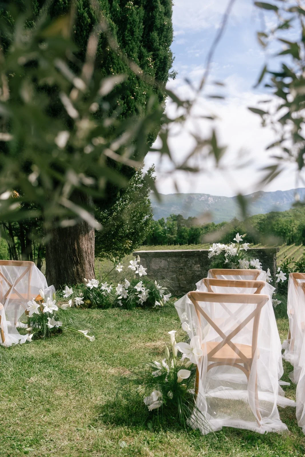 outdoor-wedding-ceremony-istria-castle-belaj (1).jpg
