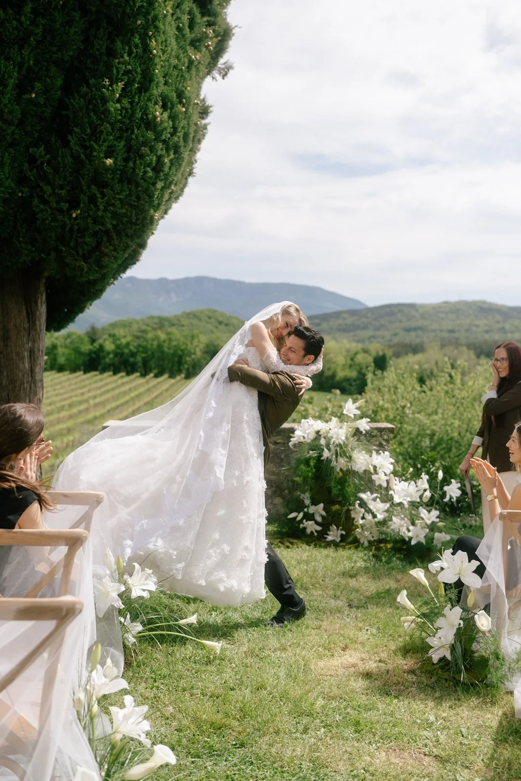 outdoor-wedding-ceremony-istria-castle-belaj (35).jpg