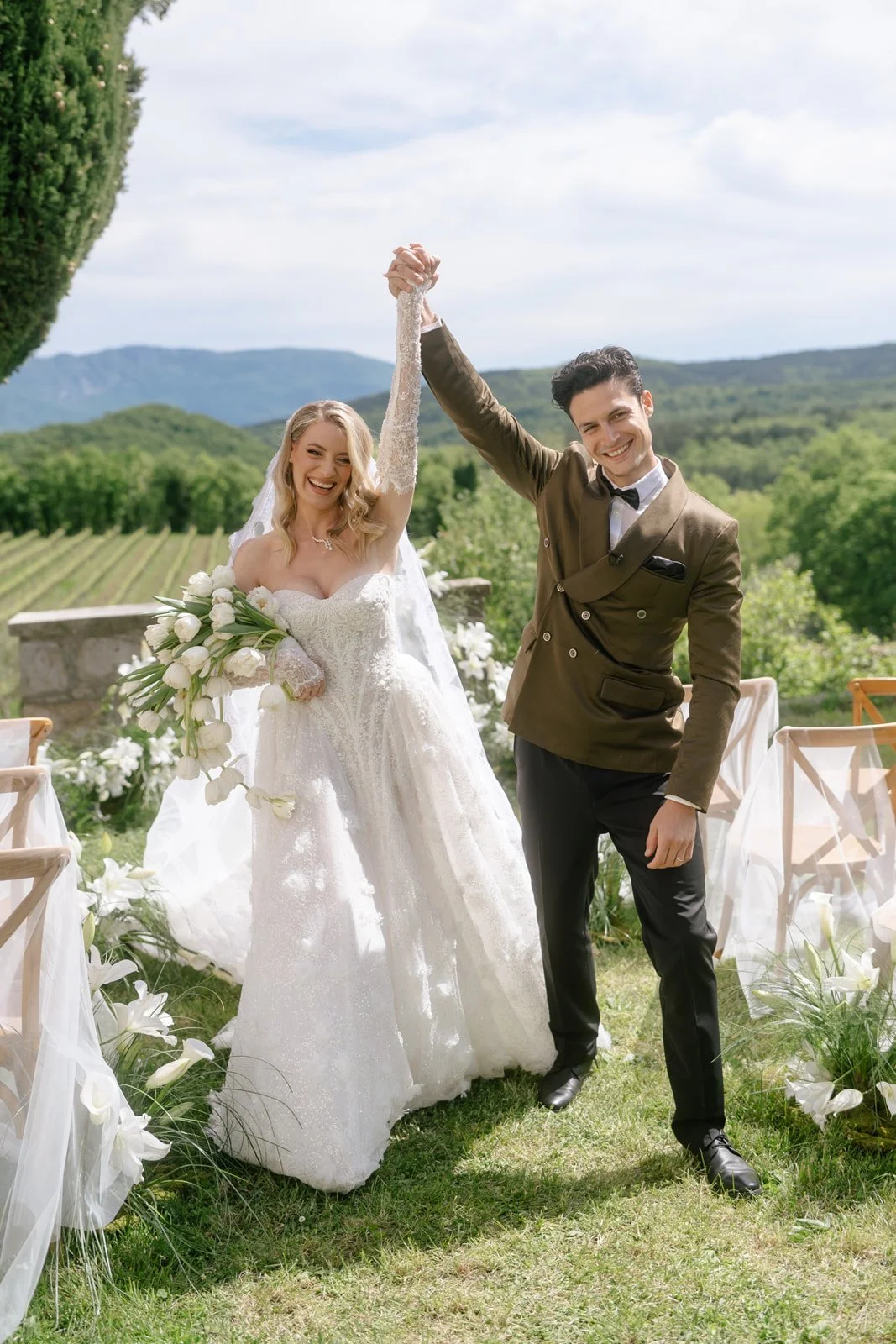 outdoor-wedding-ceremony-istria-castle-belaj (36).jpg