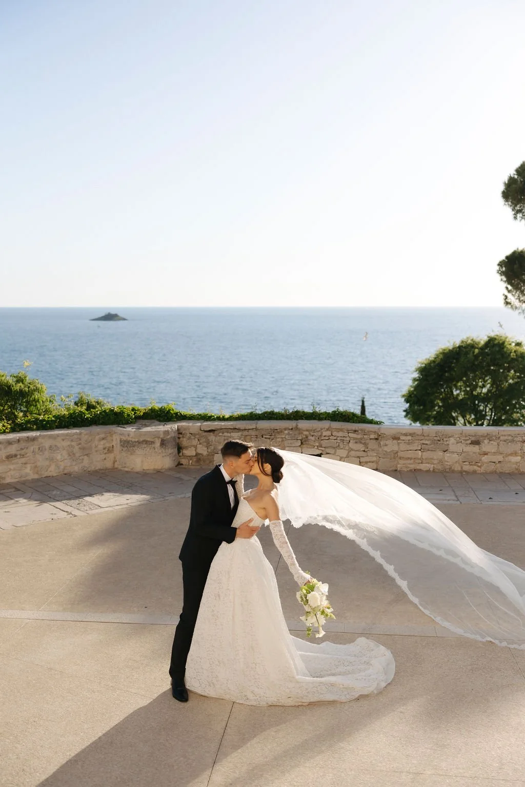 rovinj-svetaeufemija-wedding-newlyweds (4).jpg