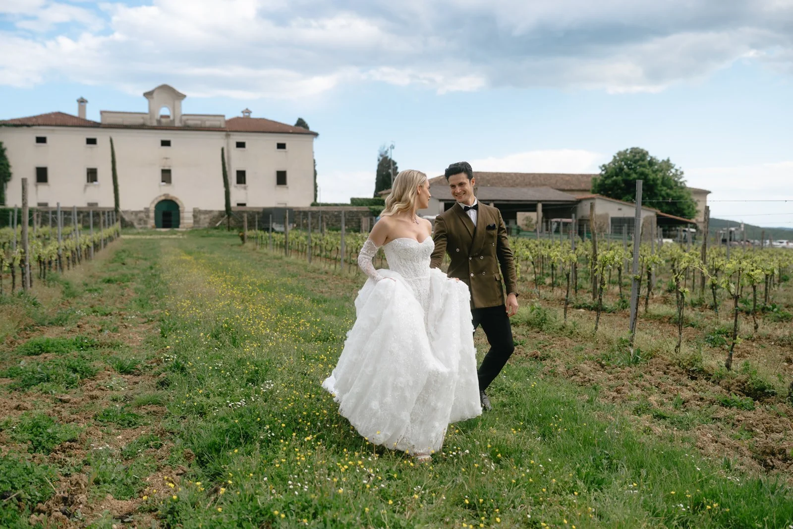 castle-belaj-wedding-couple-photos (21).jpg