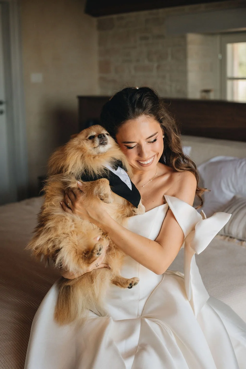 bride-and-dog-wedding-morning-istria (2).jpg