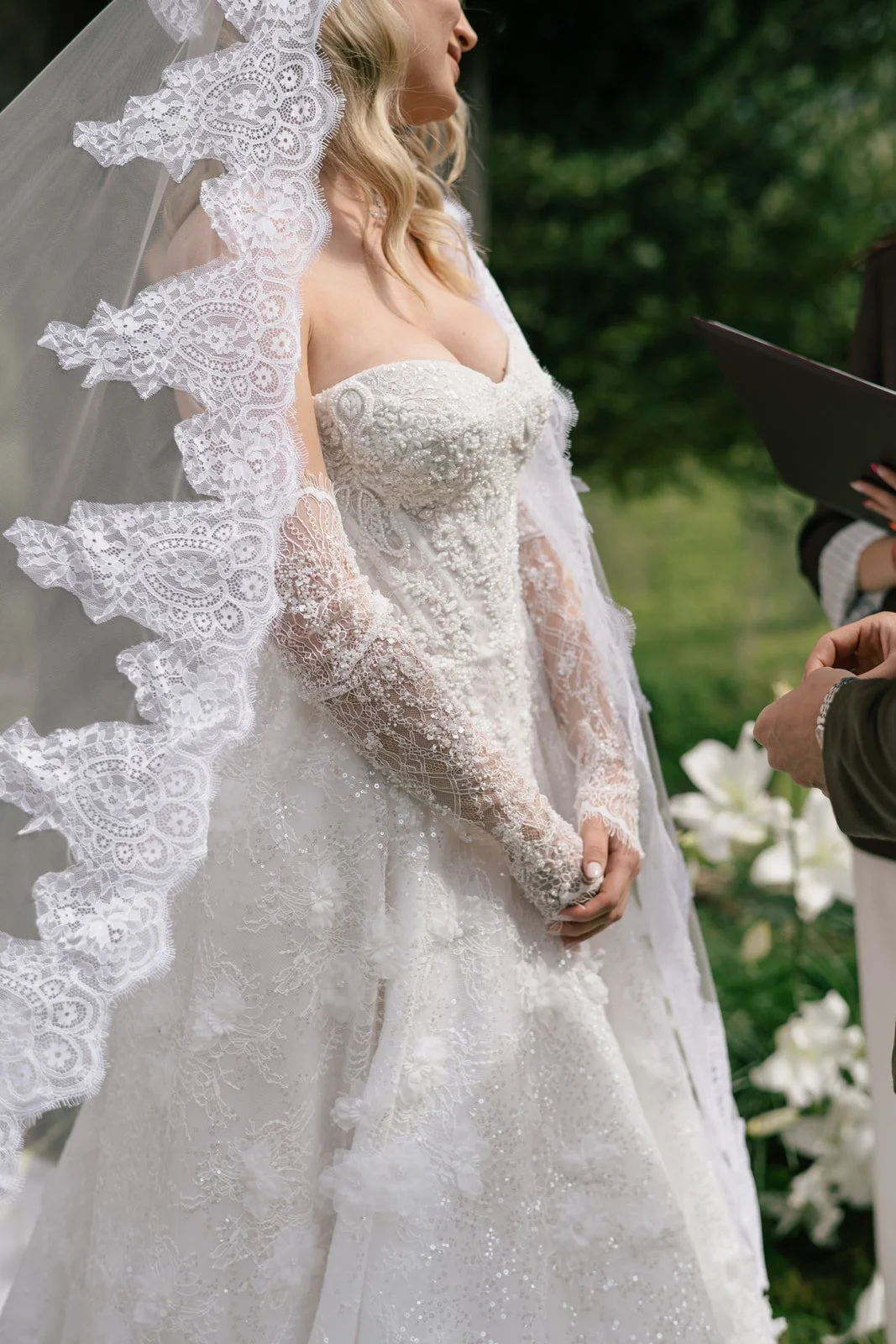 outdoor-wedding-ceremony-istria-castle-belaj (30).jpg
