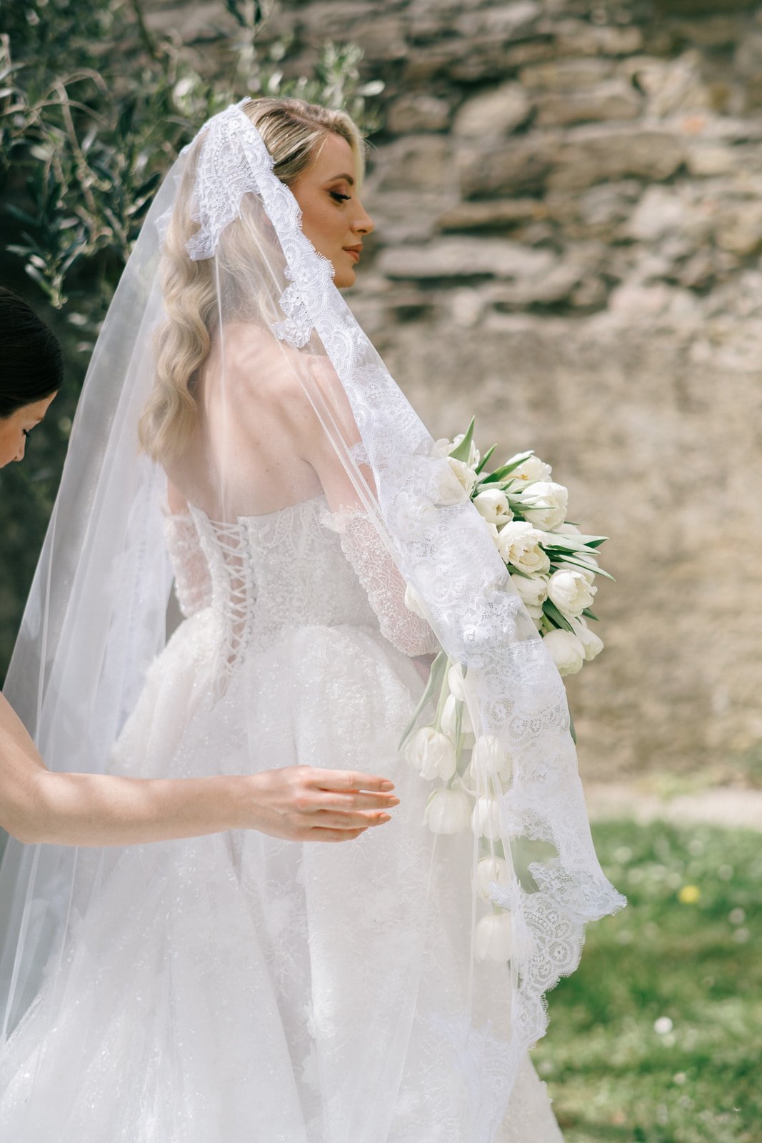 outdoor-wedding-ceremony-istria-castle-belaj (6).jpg