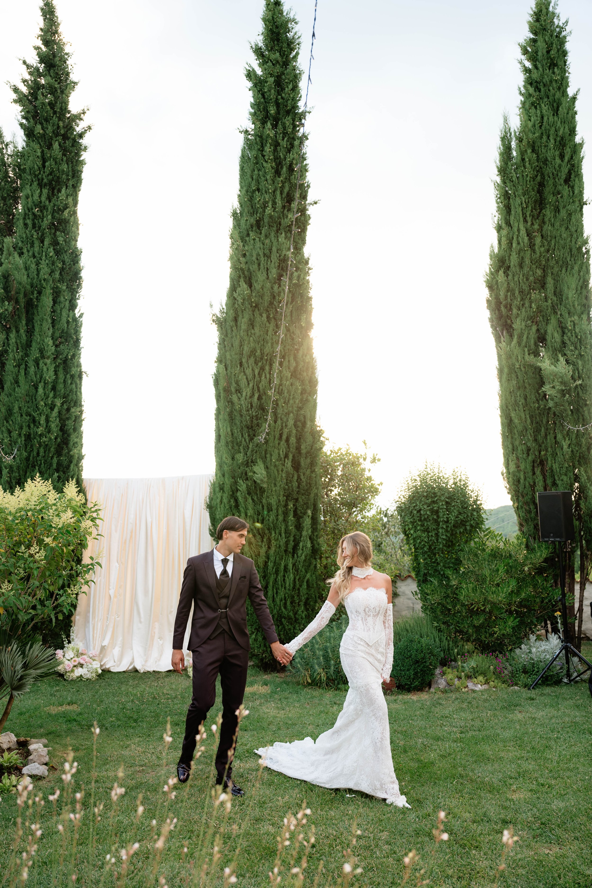 wedding-couple-photos-croatia-villagala (1).jpeg