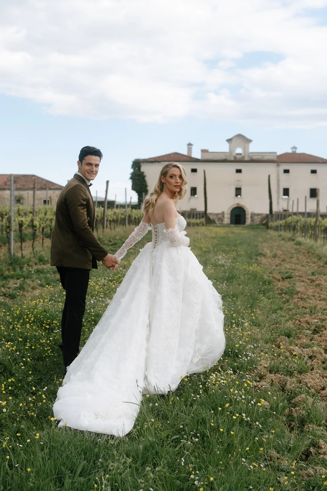 castle-belaj-wedding-couple-photos (4).jpg