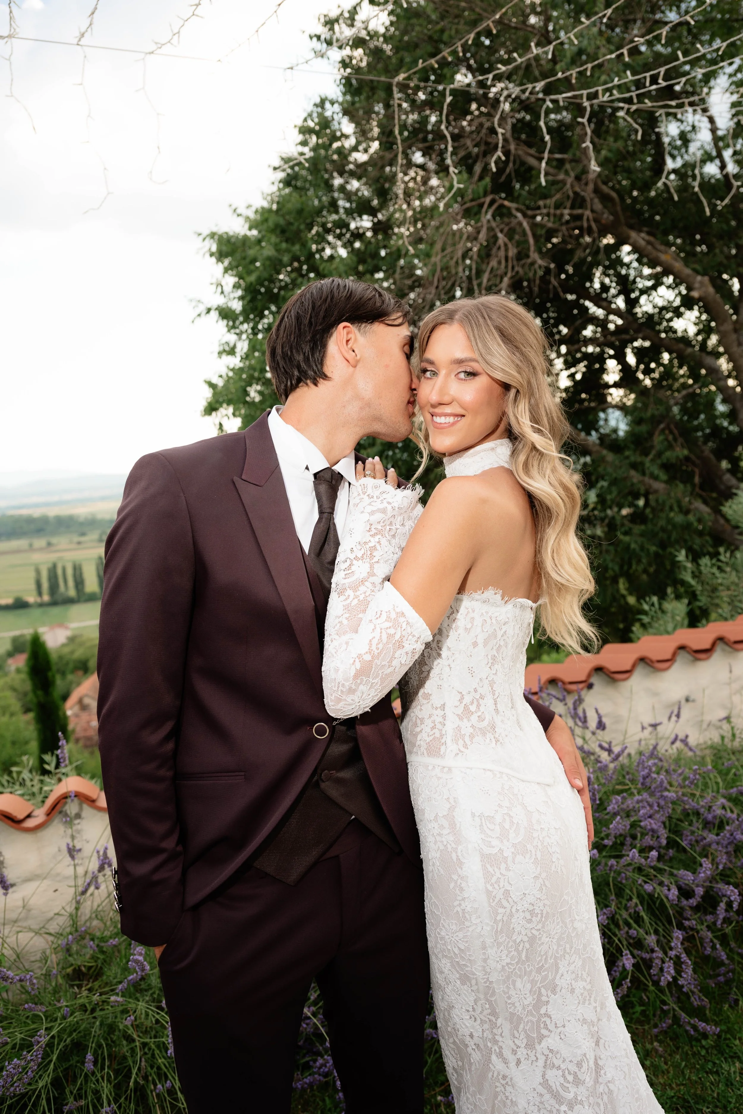 wedding-couple-photos-villa-gala (1).jpeg