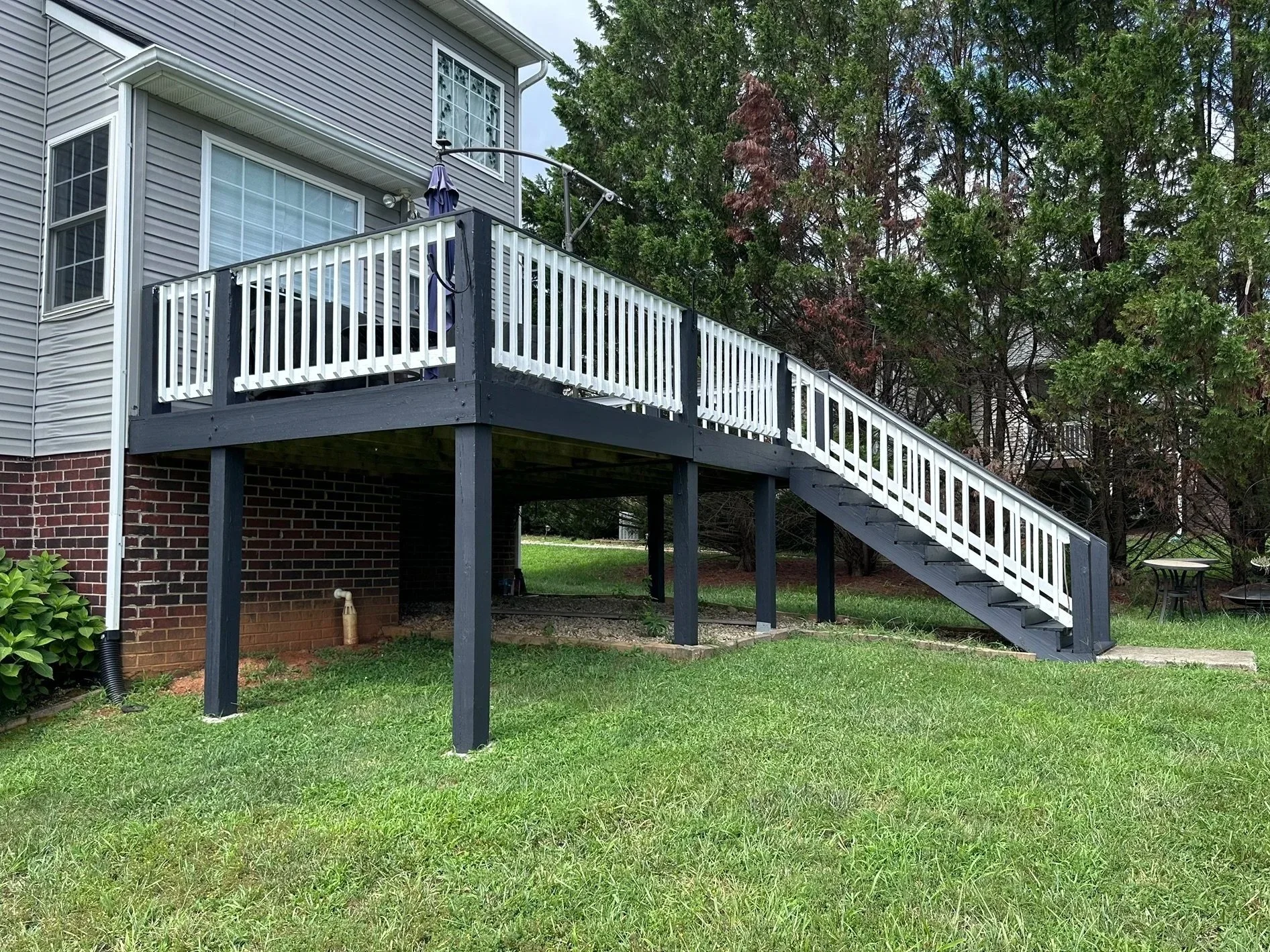 Deck Installations, Replacements and Repairs