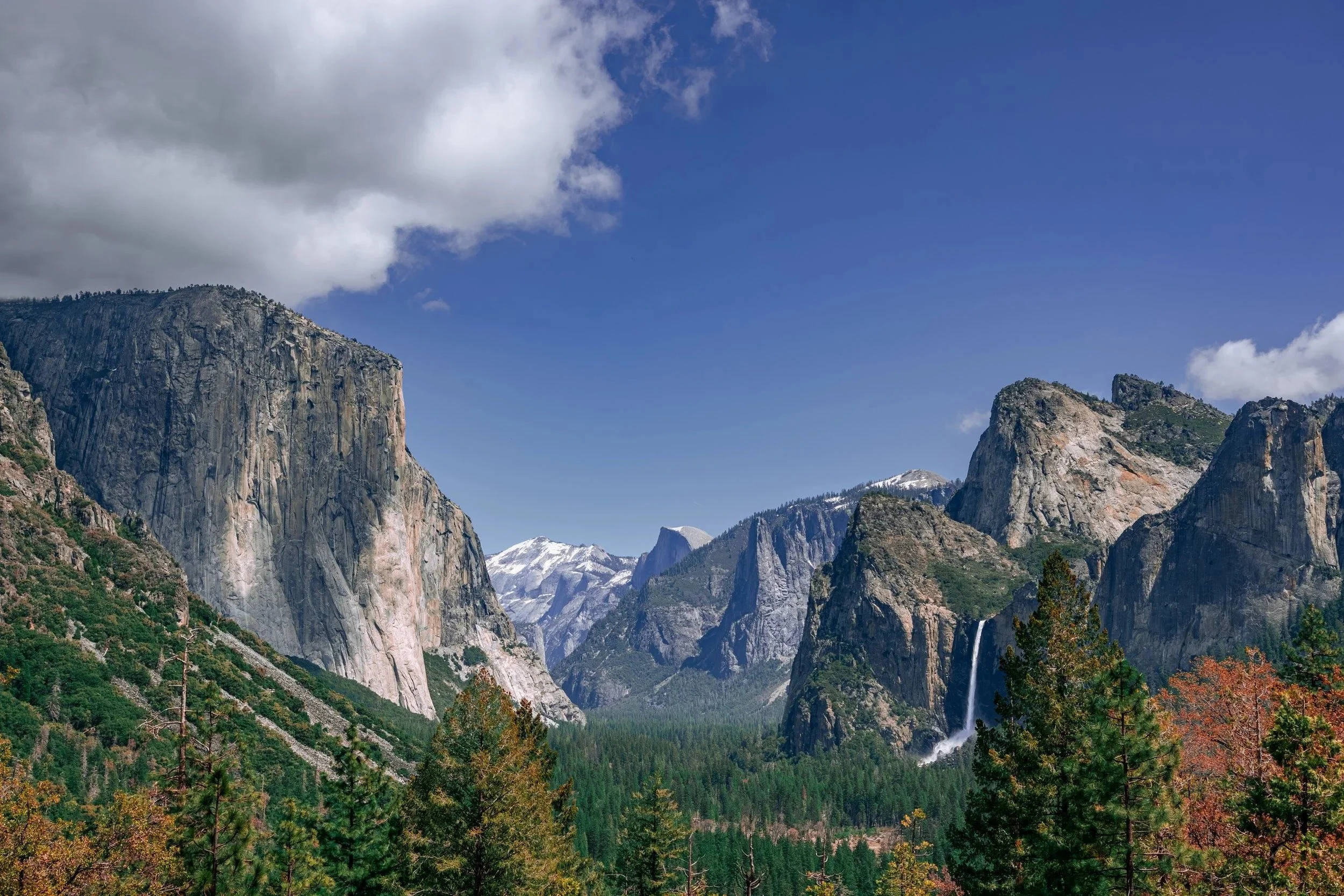 Tunnel View over Yosemite Valley with El Capitan and Half Dome, Yosemite National Park, California - travel photography and fine art prints by Zyan Sachs
