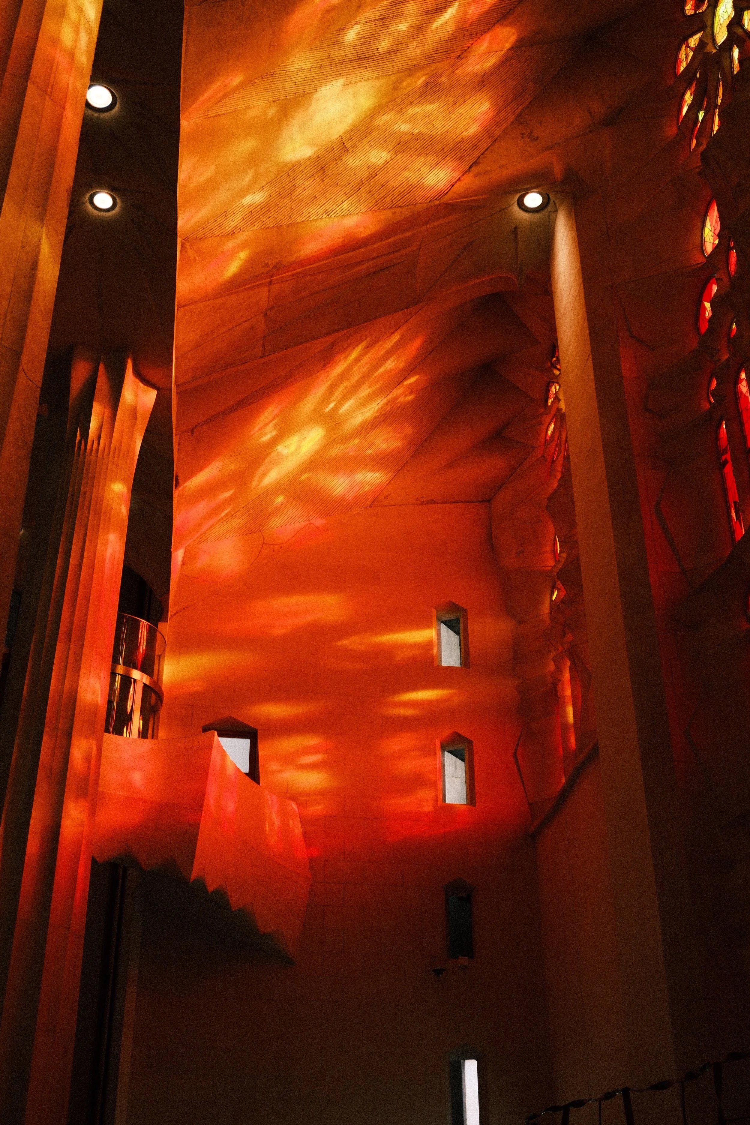 barcelona-sagrada-familia-interior-stained-glass-light-zyan-sachs.jpg