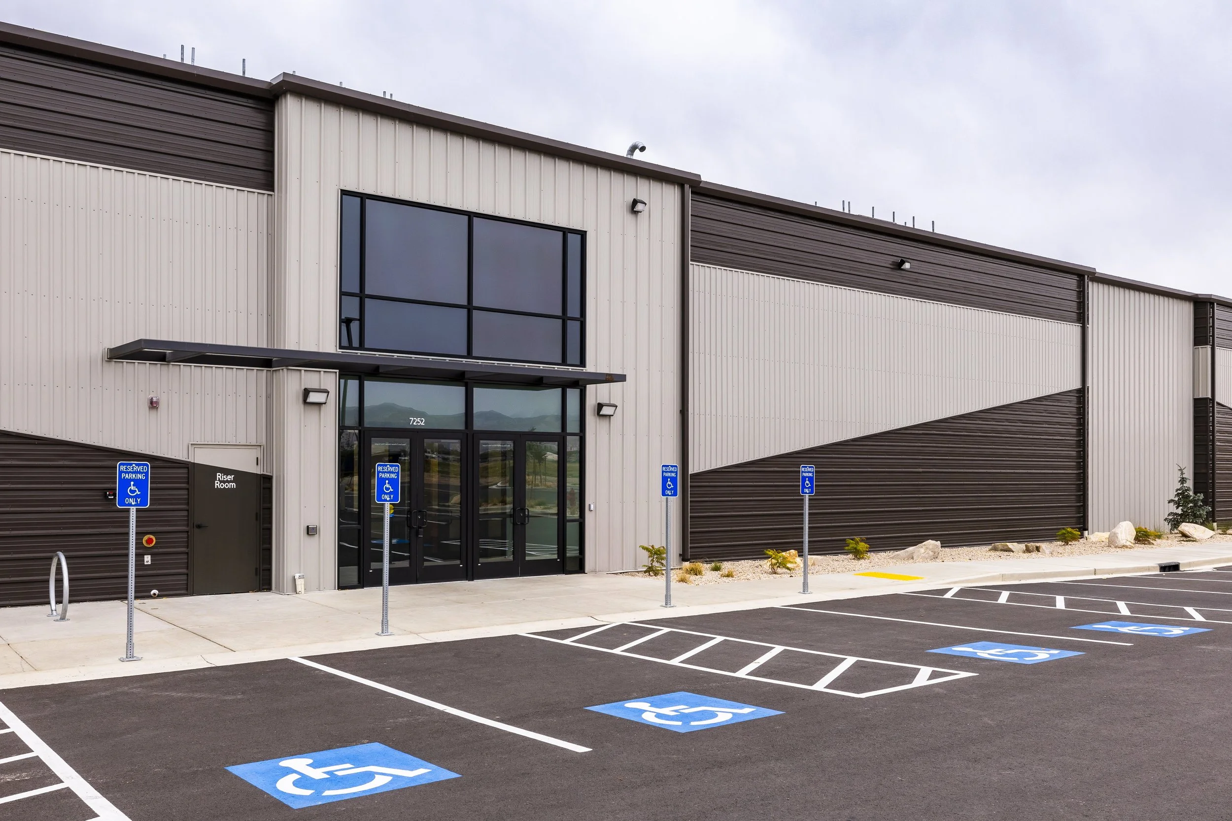 4 Peaks Athletic Center