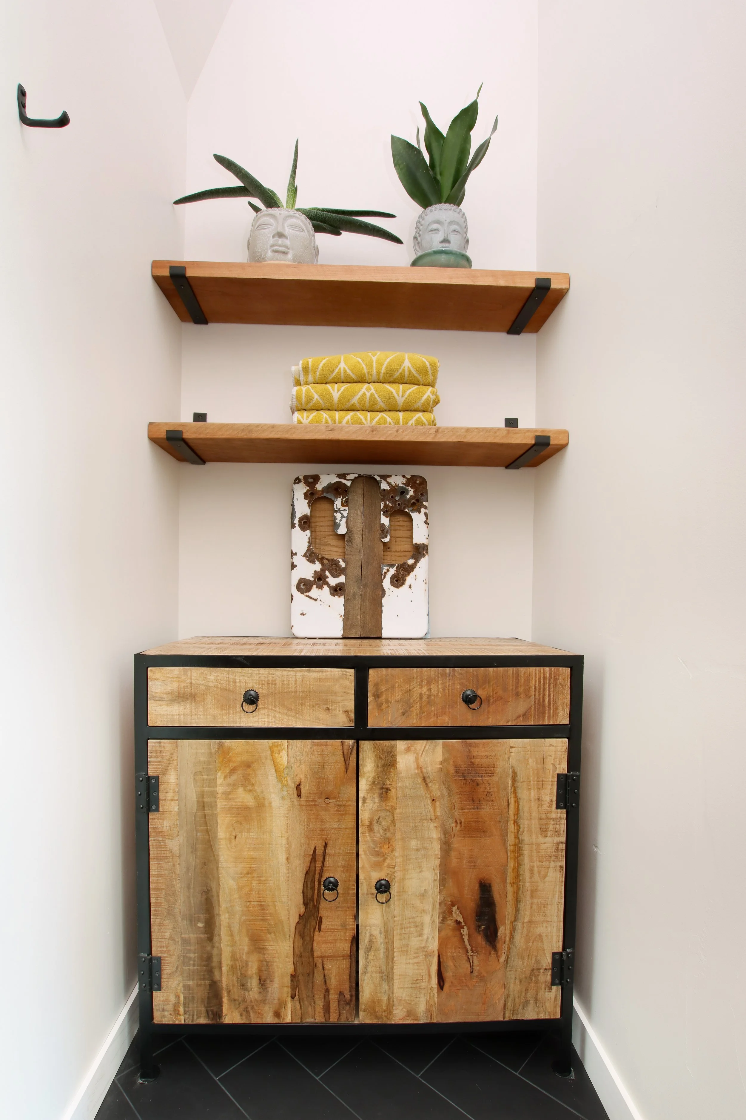 Bathroom 56-2.jpg