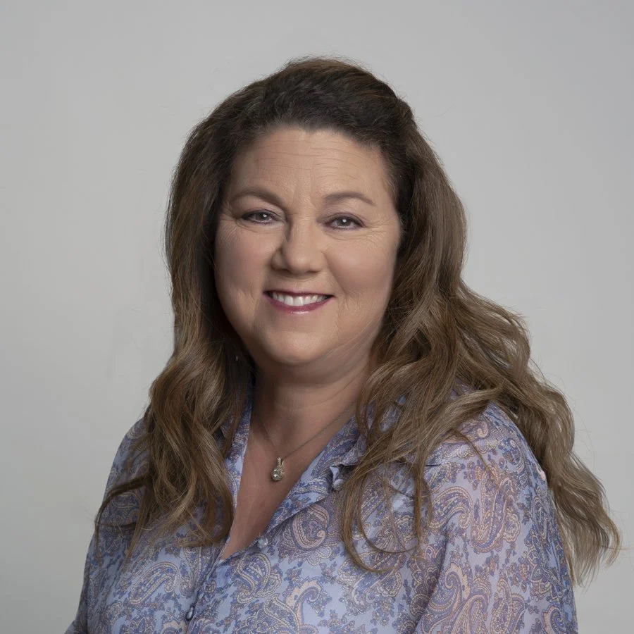 Lori, head designer at The Closet & Bath Company in Santa Cruz County