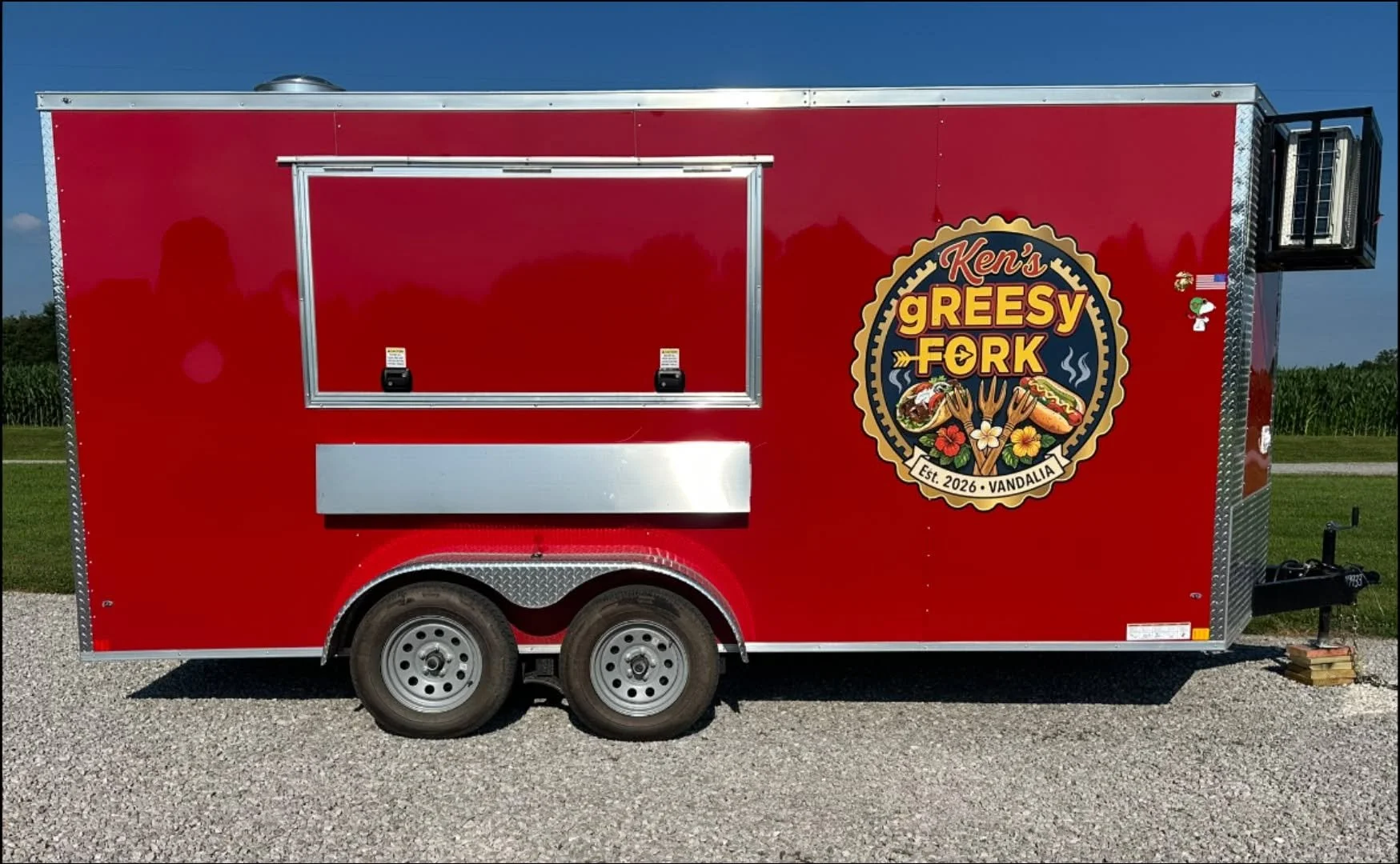 kensgreaseyforktrailor2.jpg