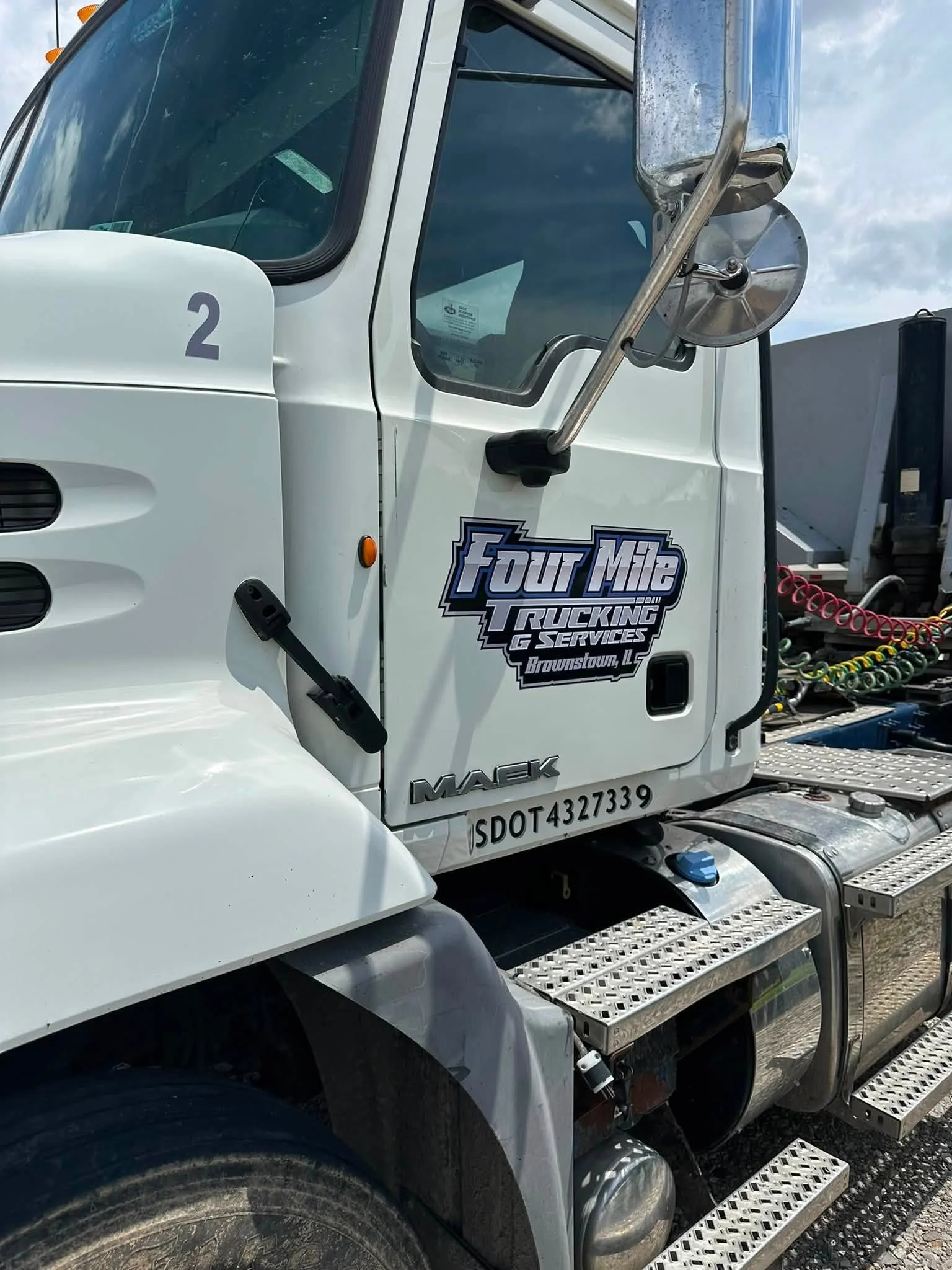 fourmiletruck.jpg
