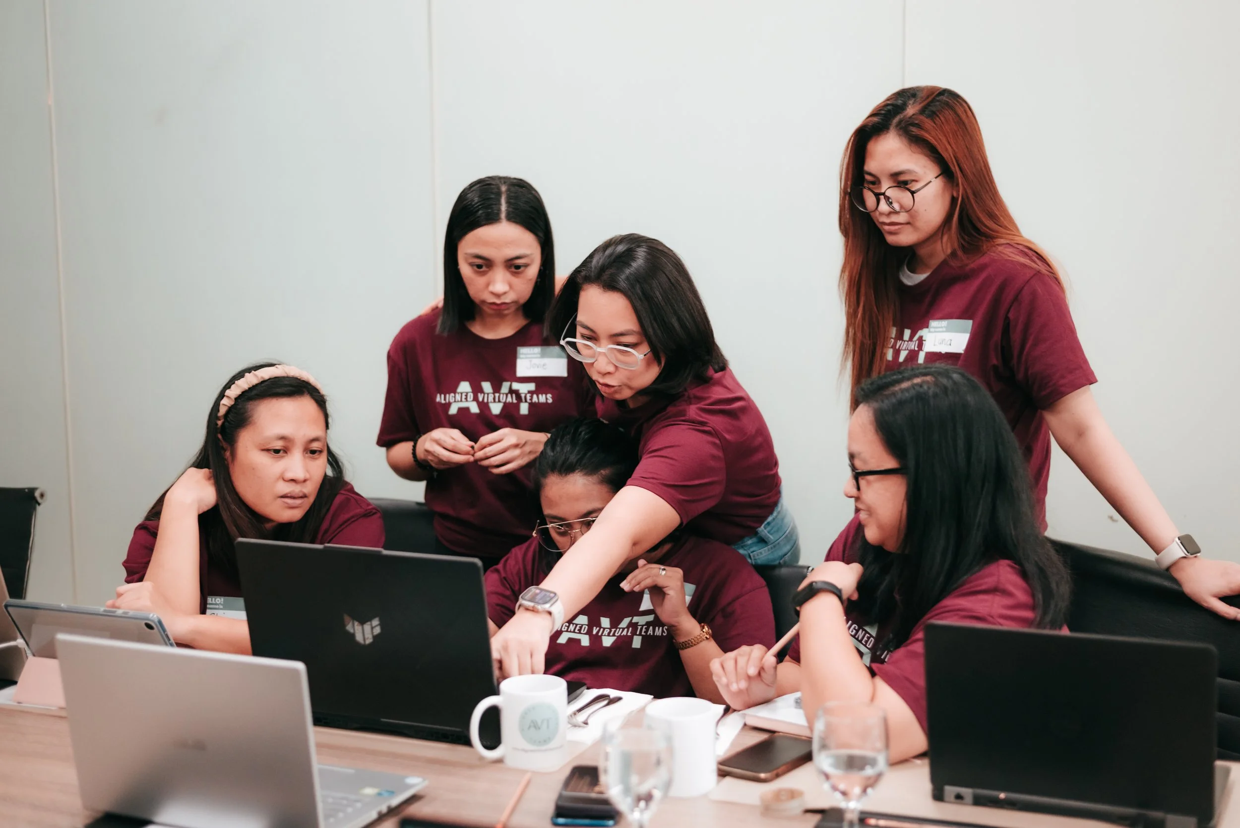 Filipino Virtual Assistants during training