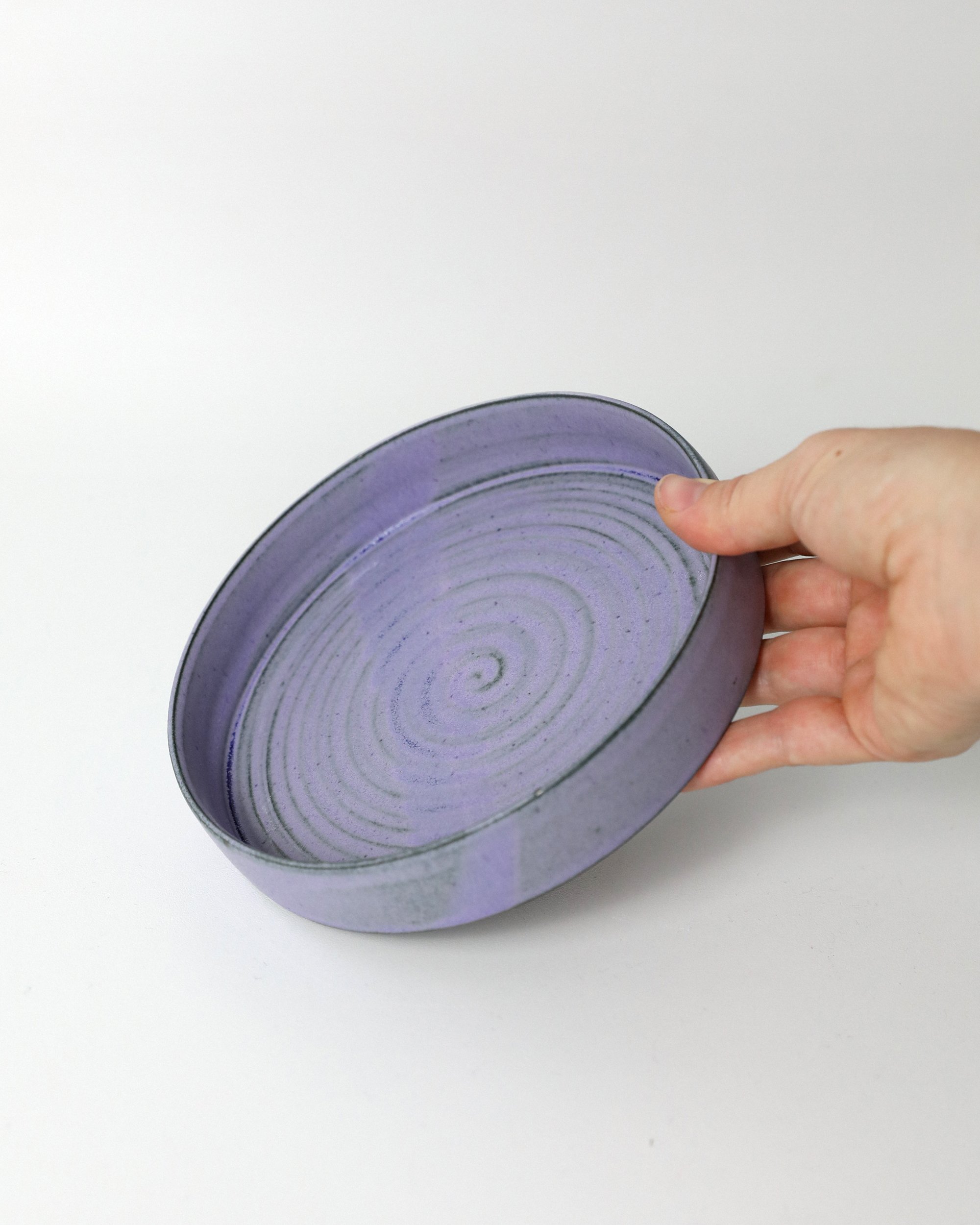 Saucer-on-angle.jpg
