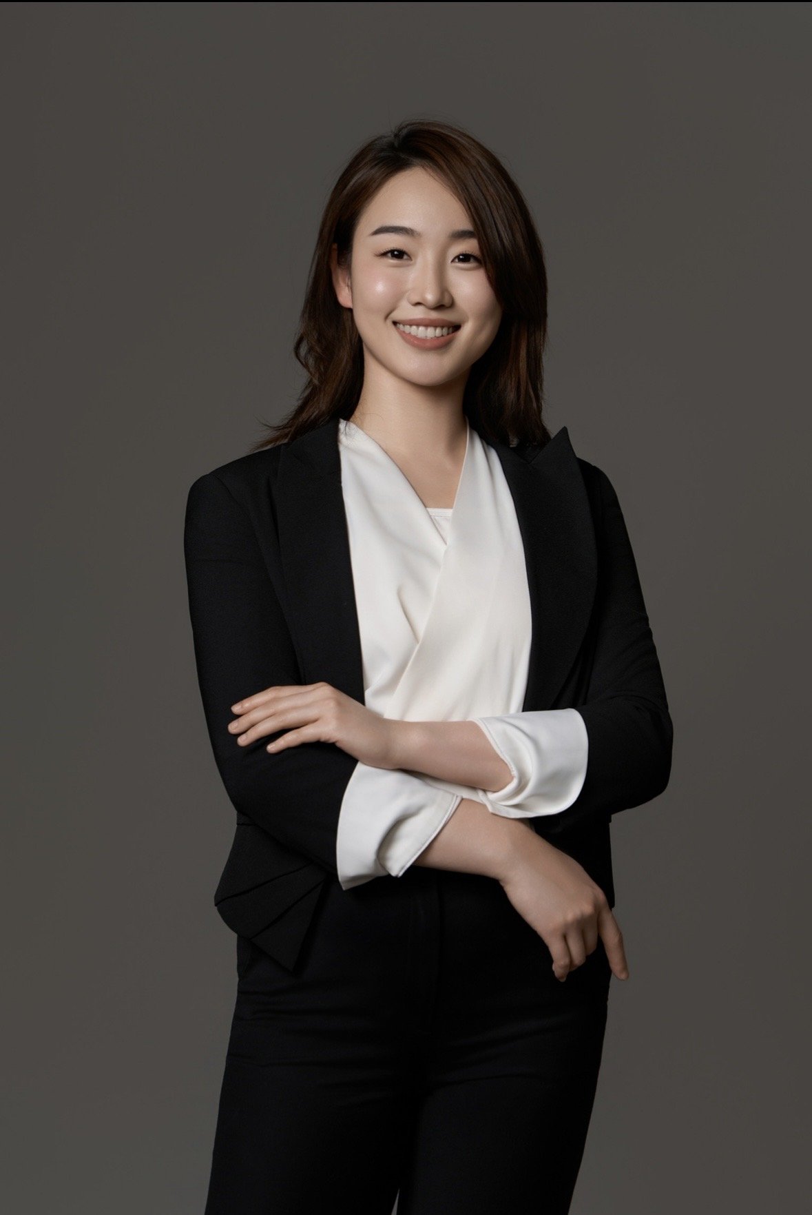Qiaofei Ye