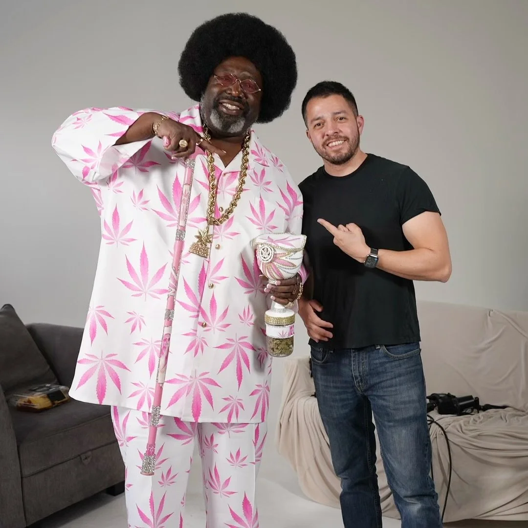 Met a legend yesterday on this 4/20 weekend. Had the pleasure of working with the one and only Afroman!! Super awesome dude and left us with some apt souvenirs for the holiday 😎 🌳 Happy 4/20!!