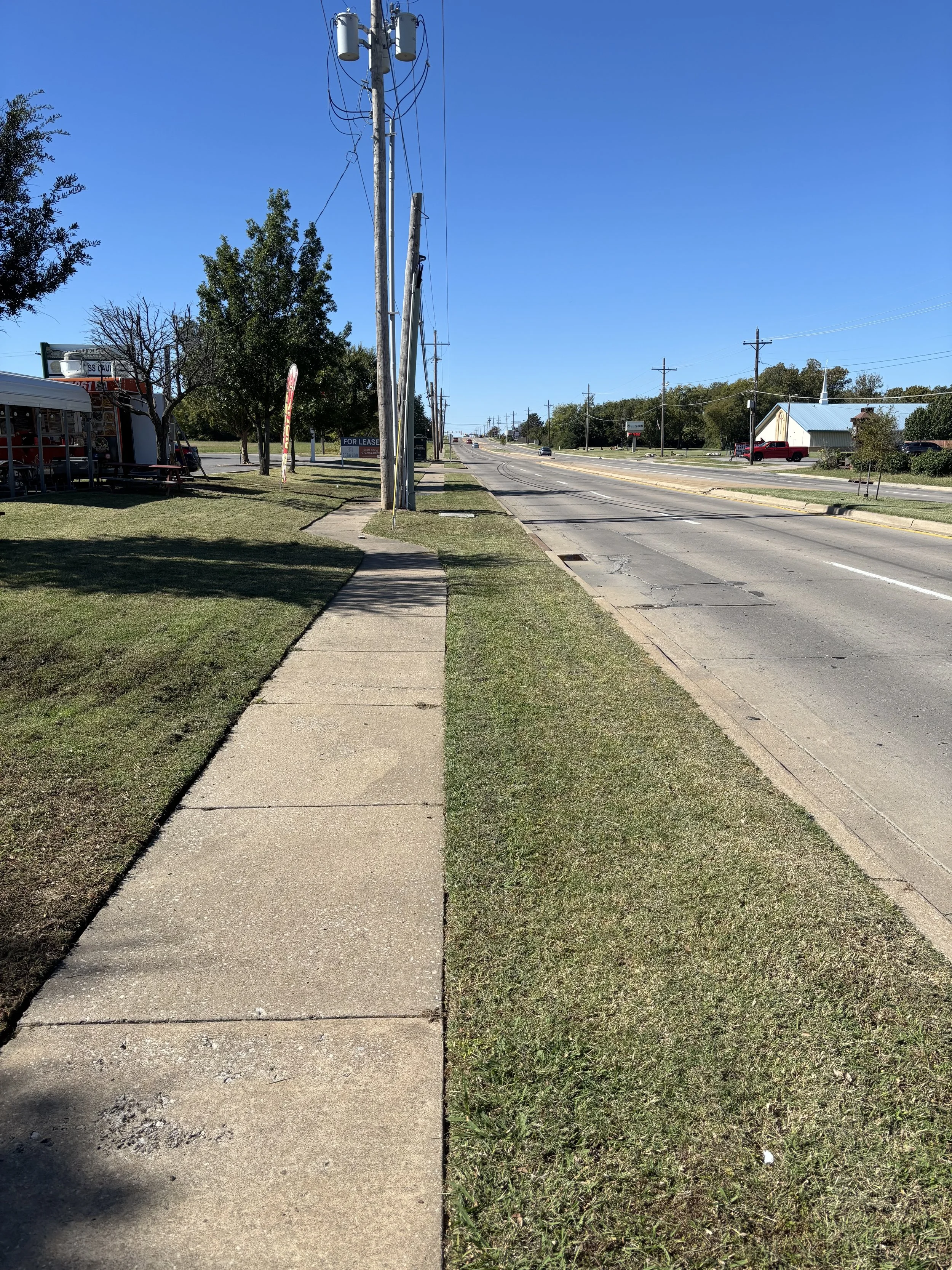 maintenance lawncare.jpg