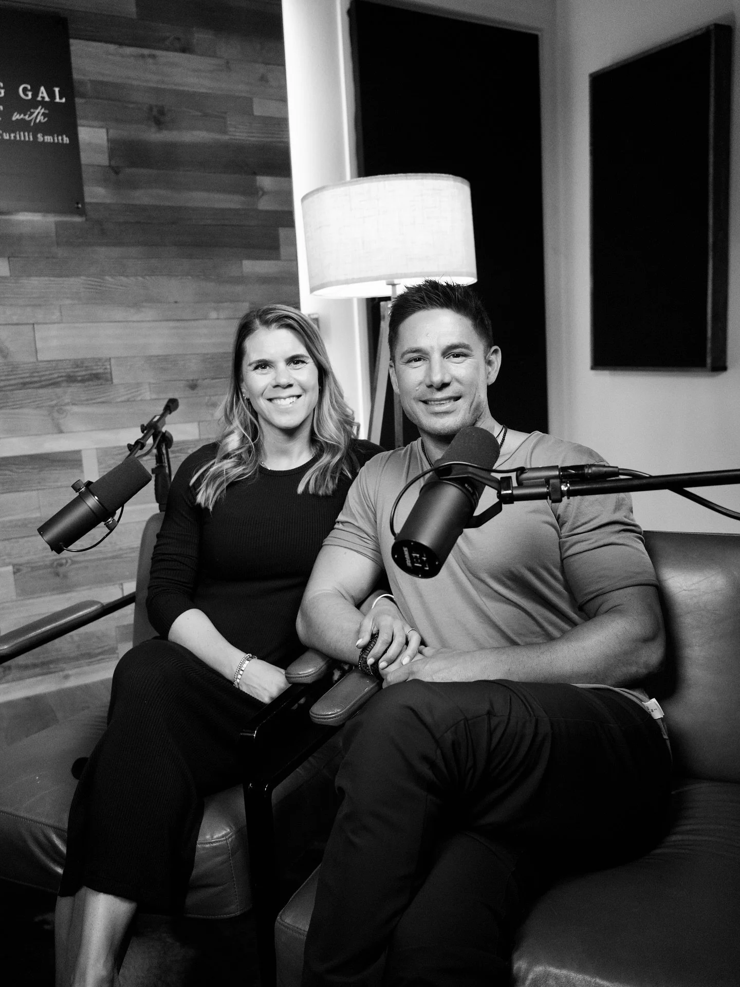 Could you run over 100 miles in one week? 😅 My guest this week @natalia.lazarus is doing exactly that and she&rsquo;s doing it with the incredible support of her husband, functional medicine expert @drryanlazarus . 🏃&zwj;♀️💫

This episode is all a